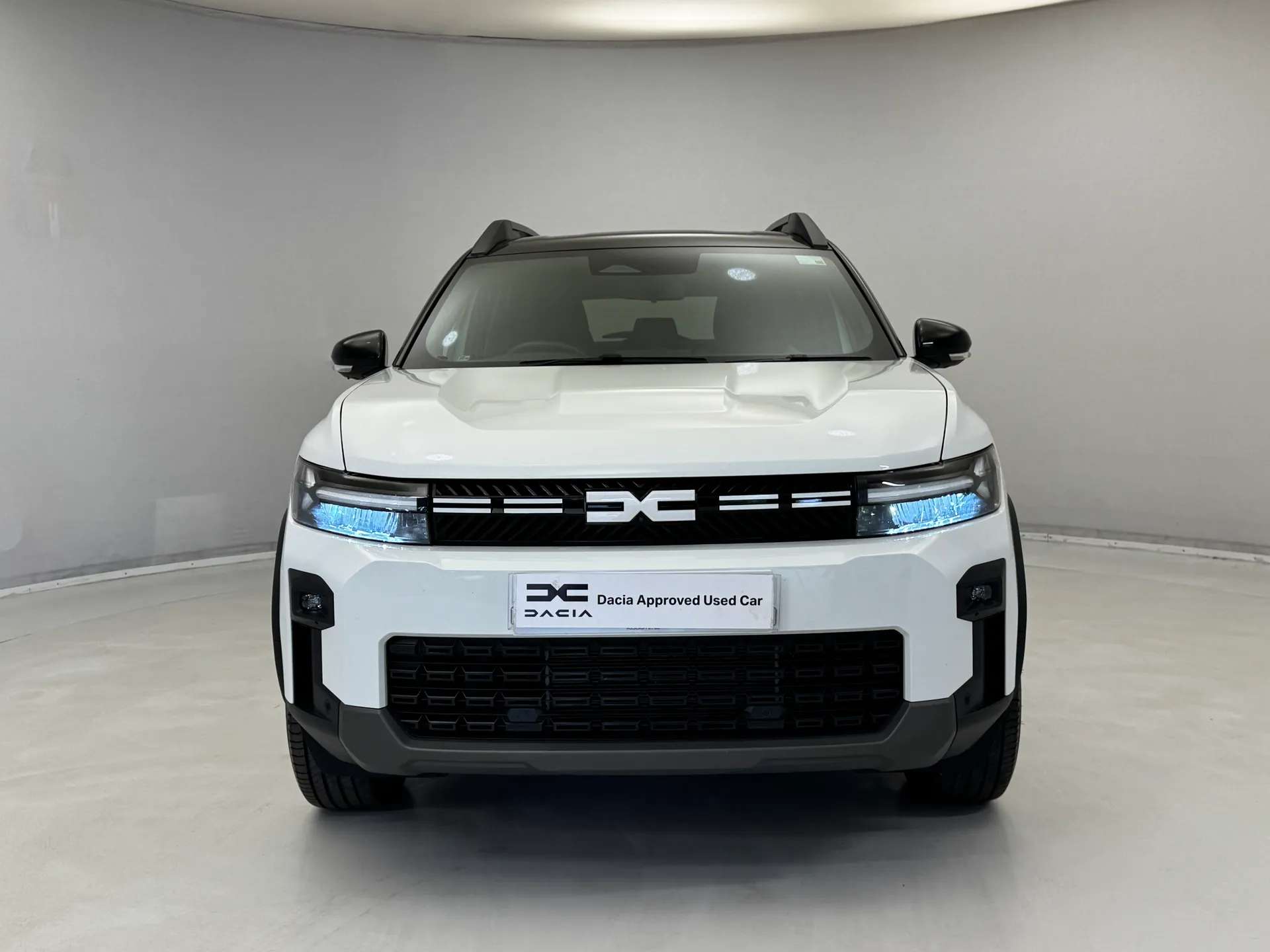 A 2025 DACIA BIGSTER 1.8 Hybrid 155 Journey 5dr Auto A 2025 DACIA BIGSTER 1.8 Hybrid 155 Journey 5dr Auto