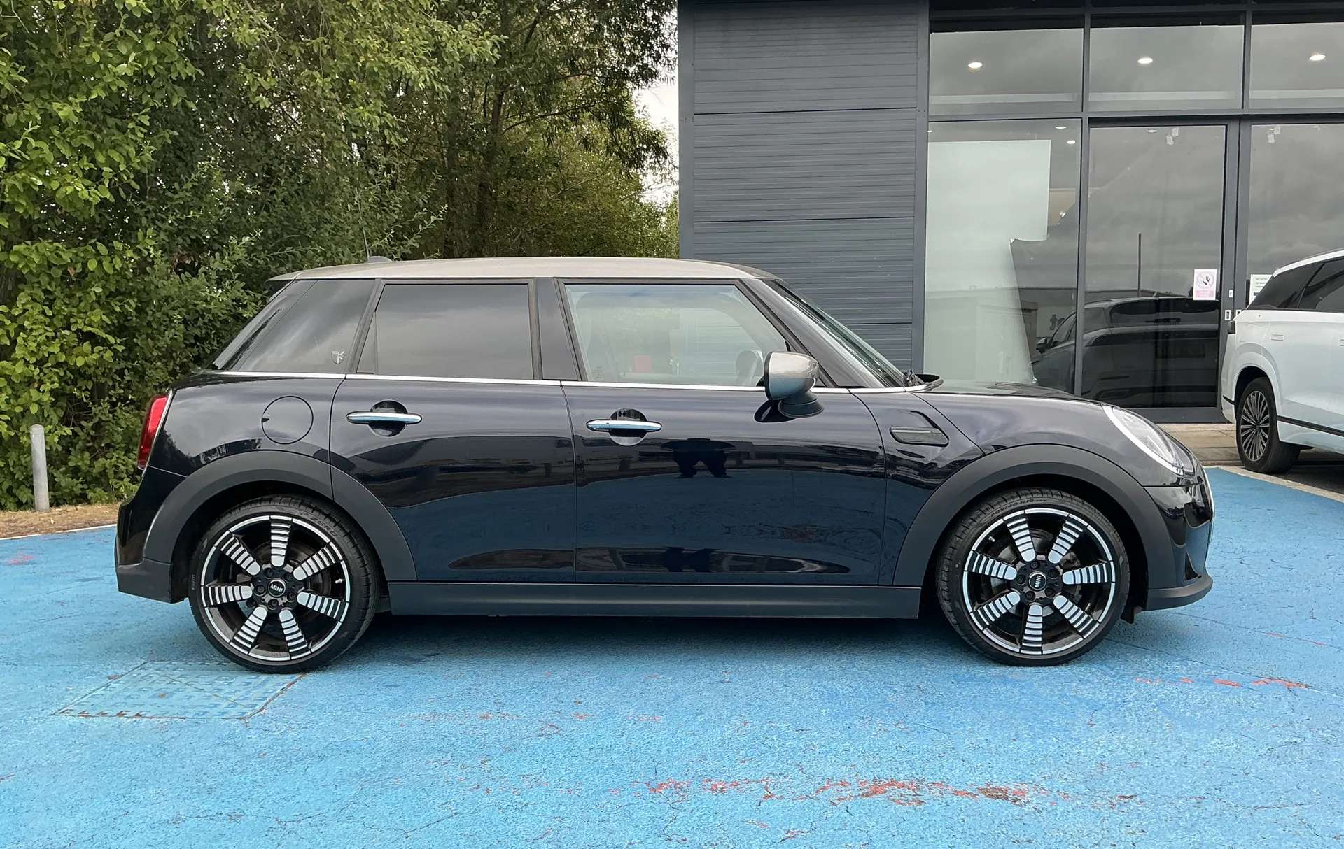 2023 MINI COOPER 2023 MINI COOPER