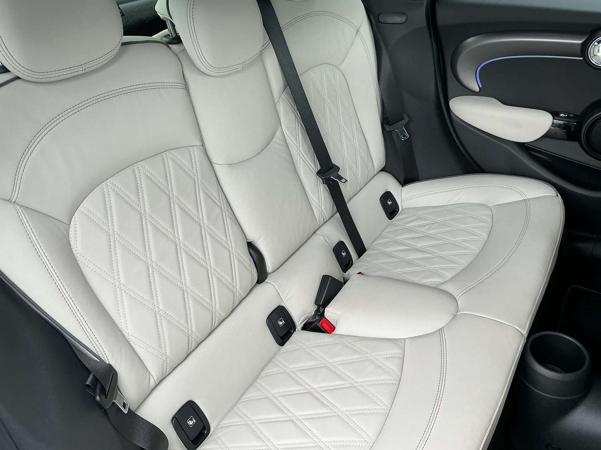 2023 MINI COOPER 2023 MINI COOPER