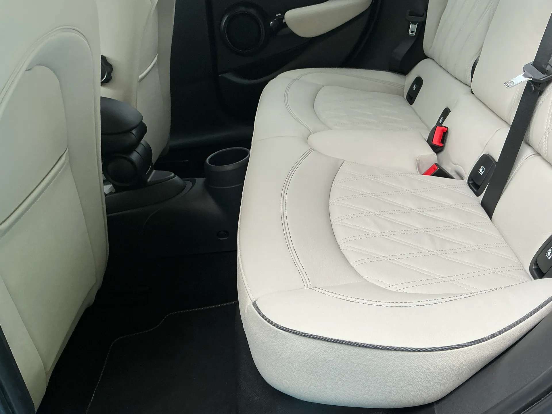 2023 MINI COOPER 2023 MINI COOPER