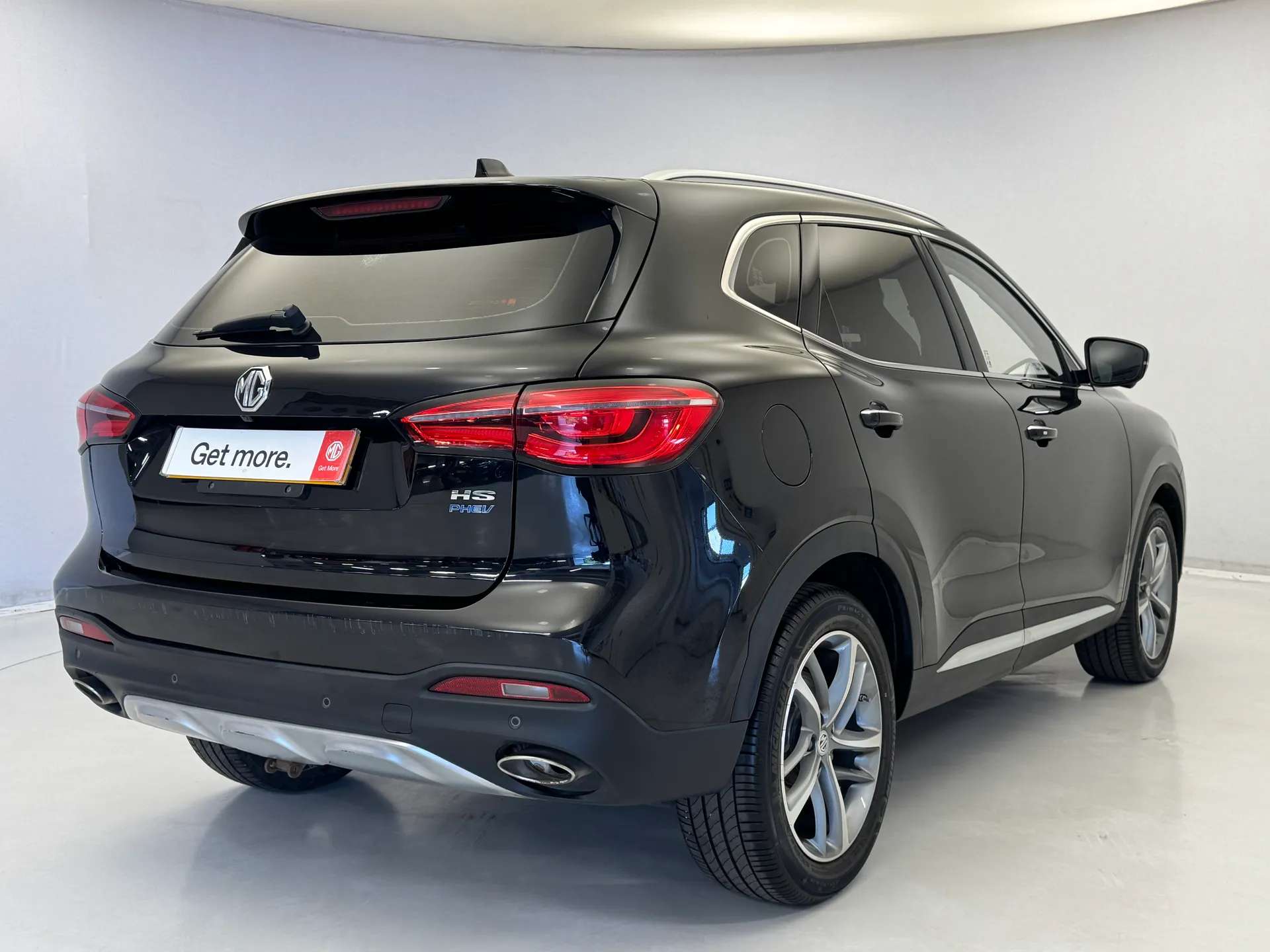 A 2022 MG HS 1.5 T-GDI PHEV Exclusive 5dr Auto A 2022 MG HS 1.5 T-GDI PHEV Exclusive 5dr Auto