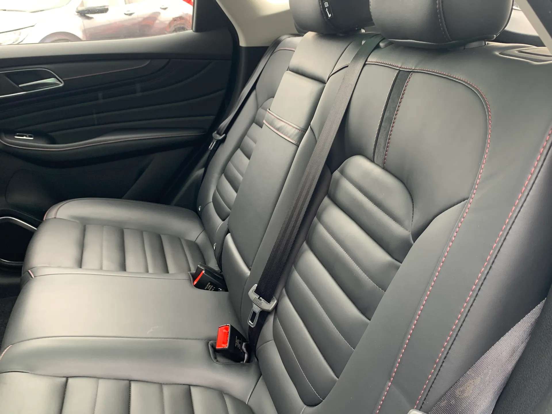 A 2022 MG HS 1.5 T-GDI PHEV Exclusive 5dr Auto A 2022 MG HS 1.5 T-GDI PHEV Exclusive 5dr Auto