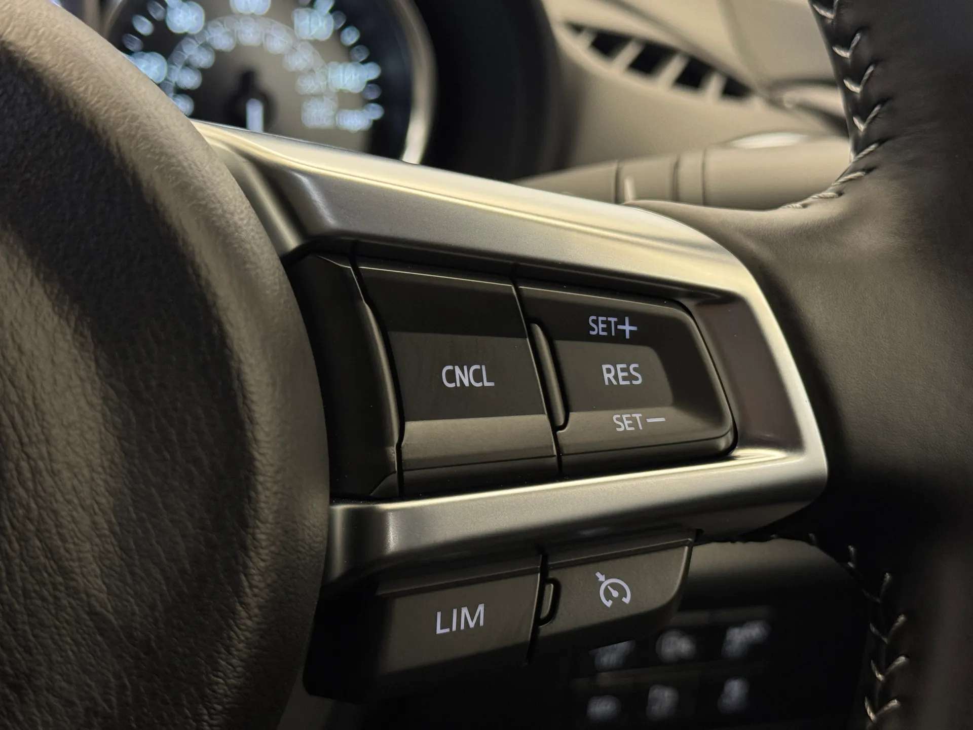 2026 MAZDA MX-5 2026 MAZDA MX-5