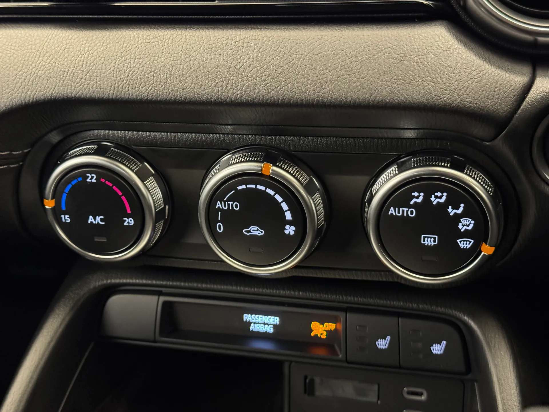 2026 MAZDA MX-5 2026 MAZDA MX-5