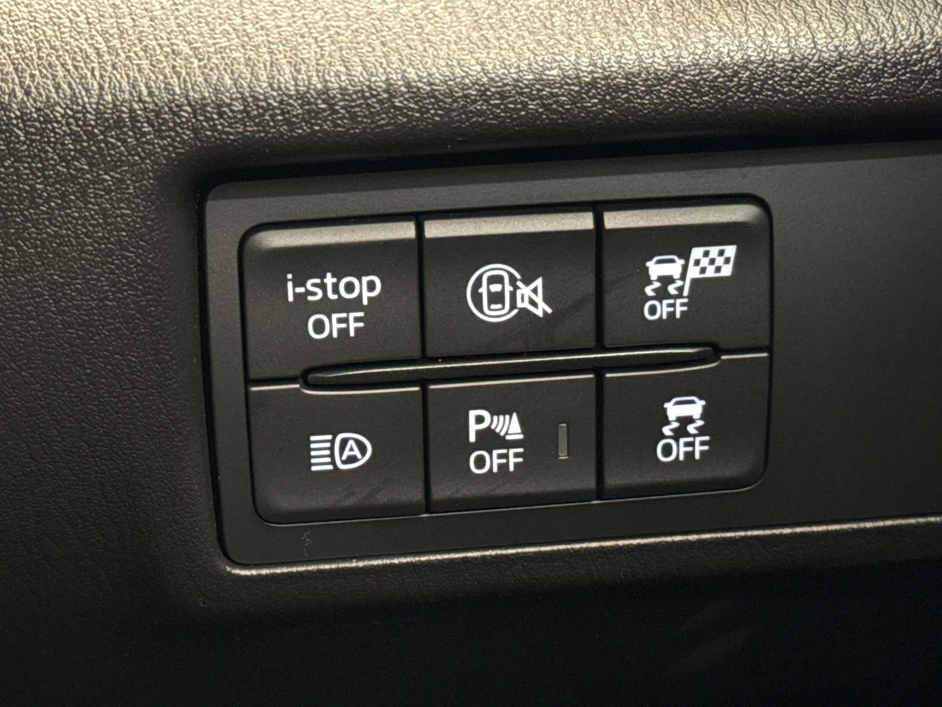 2026 MAZDA MX-5 2026 MAZDA MX-5