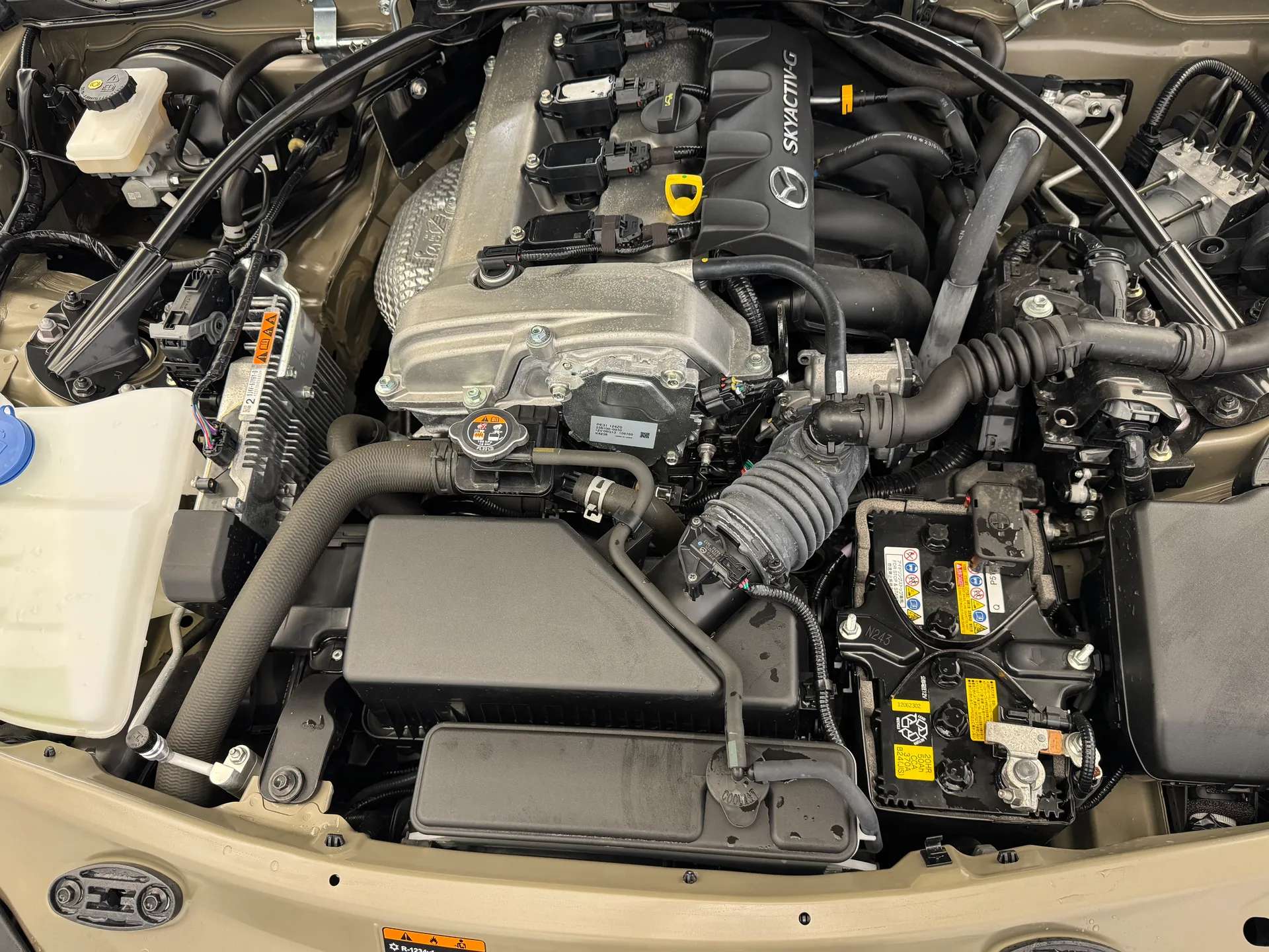 2023 MAZDA MX-5 2023 MAZDA MX-5