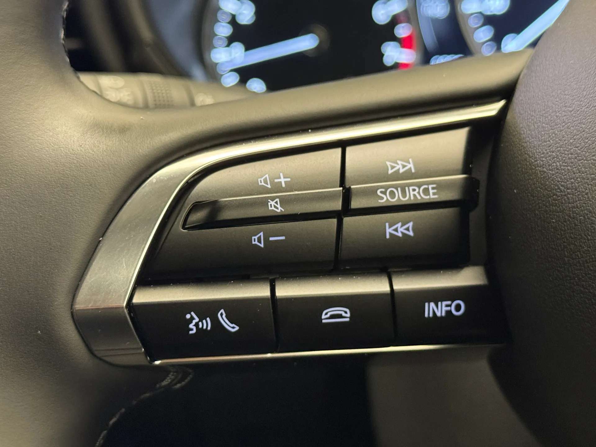 2025 MAZDA CX-30 2025 MAZDA CX-30