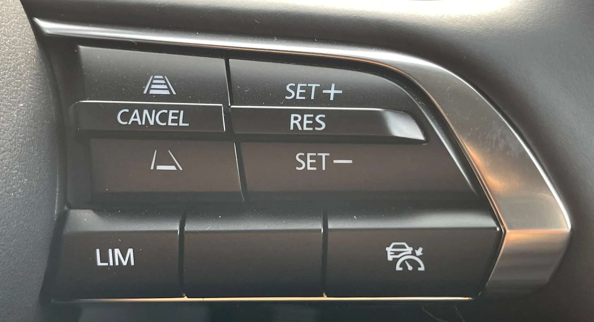 2026 MAZDA CX-30 2026 MAZDA CX-30