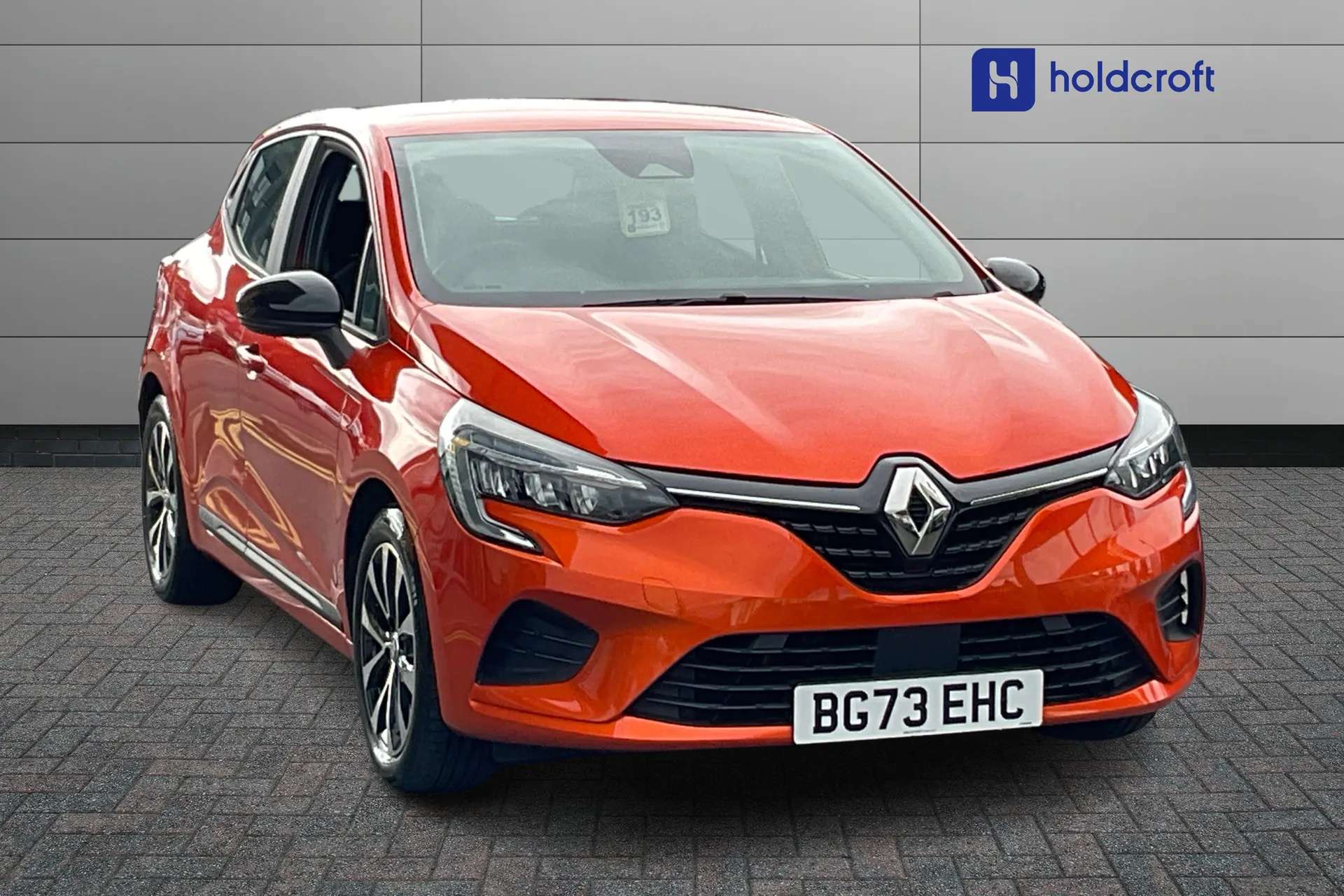 A 2023 RENAULT CLIO 1.6 E-TECH full hybrid 145 Evolution 5dr Auto A 2023 RENAULT CLIO 1.6 E-TECH full hybrid 145 Evolution 5dr Auto