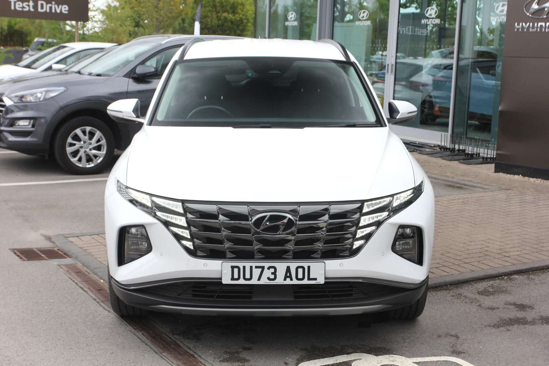 A 2023 HYUNDAI TUCSON 1.6 TGDi Plug-in Hybrid Premium 5dr 4WD Auto A 2023 HYUNDAI TUCSON 1.6 TGDi Plug-in Hybrid Premium 5dr 4WD Auto