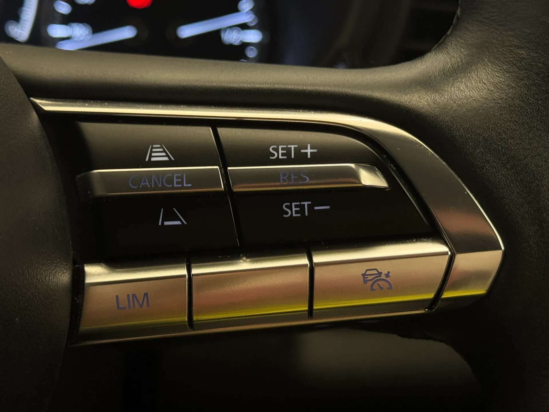 2023 MAZDA CX-30 2023 MAZDA CX-30