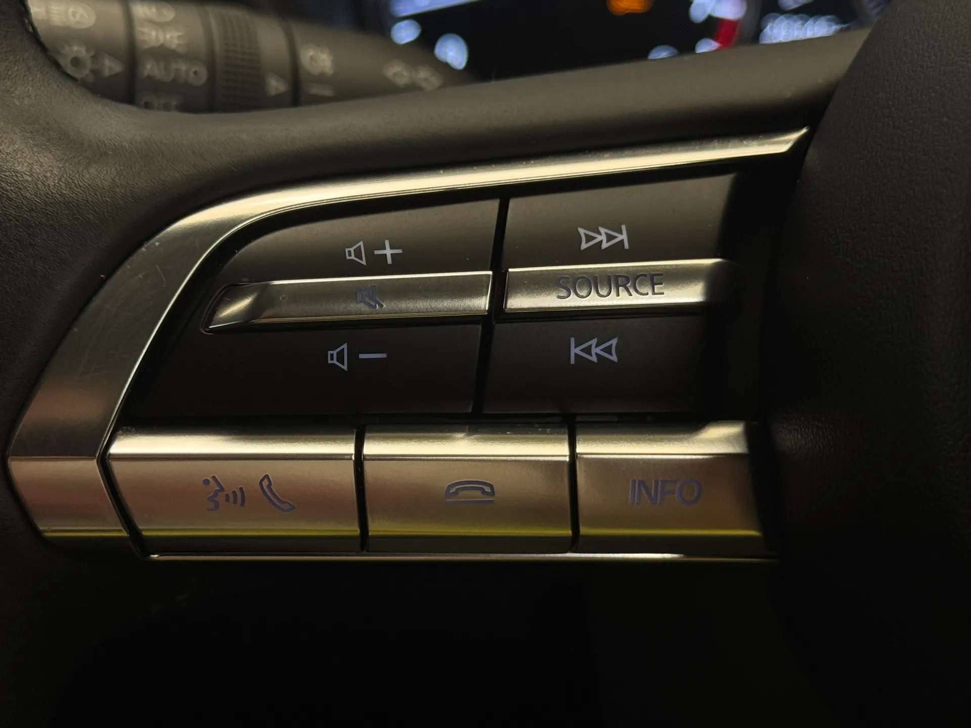 2023 MAZDA CX-30 2023 MAZDA CX-30