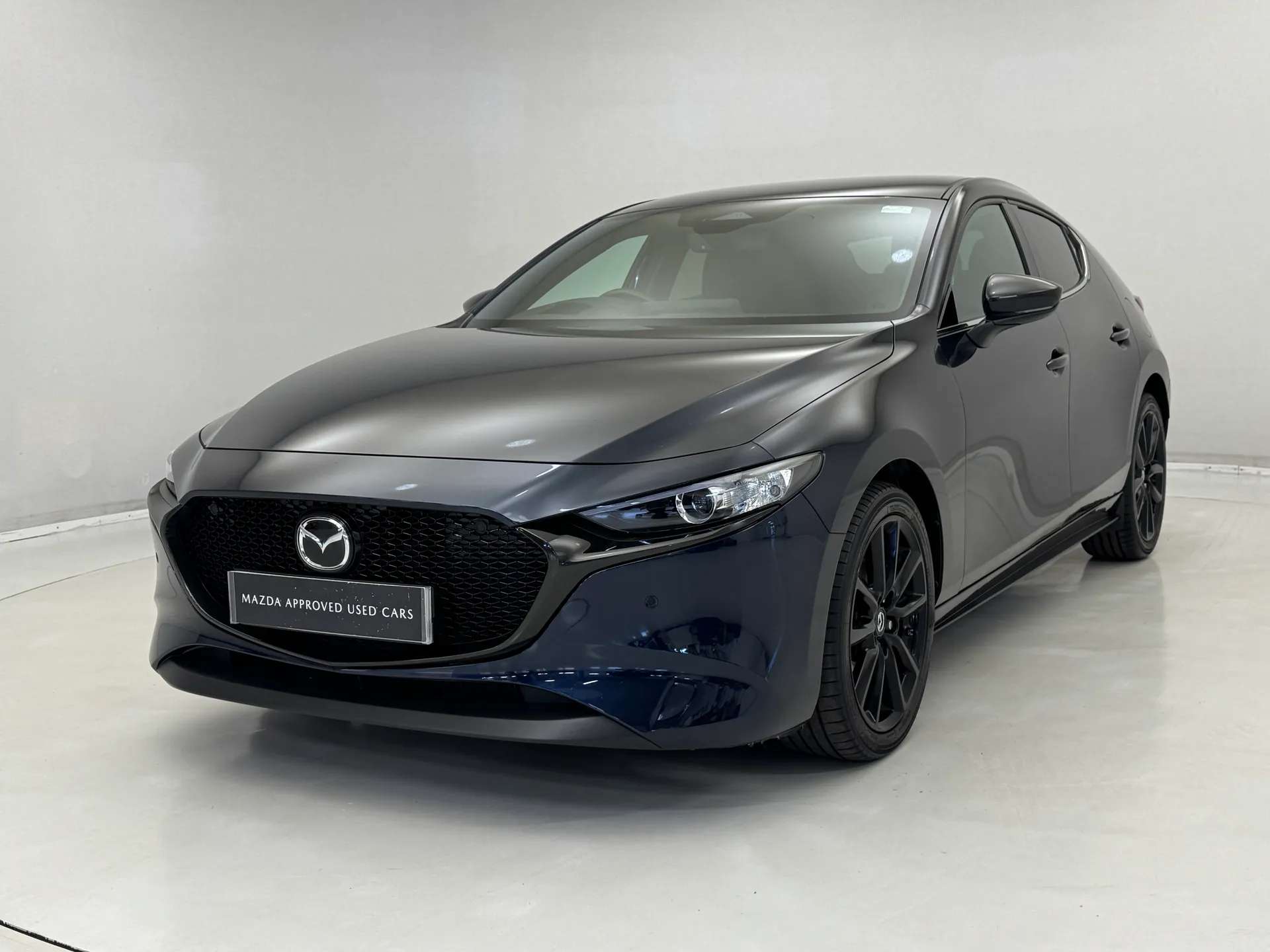 A 2024 MAZDA MAZDA3 2.0 e-Skyactiv G MHEV Homura 5dr âAPPLE CAR PLAYâHEATED SEATSâ A 2024 MAZDA MAZDA3 2.0 e-Skyactiv G MHEV Homura 5dr âAPPLE CAR PLAYâHEATED SEATSâ
