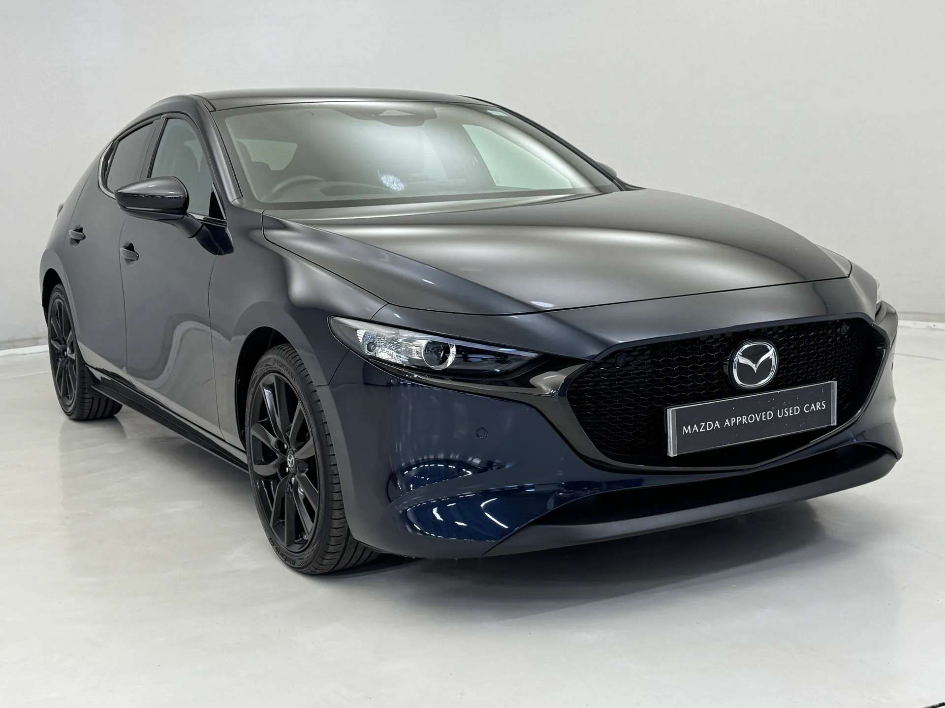 A 2024 MAZDA MAZDA3 2.0 e-Skyactiv G MHEV Homura 5dr âAPPLE CAR PLAYâHEATED SEATSâ A 2024 MAZDA MAZDA3 2.0 e-Skyactiv G MHEV Homura 5dr âAPPLE CAR PLAYâHEATED SEATSâ