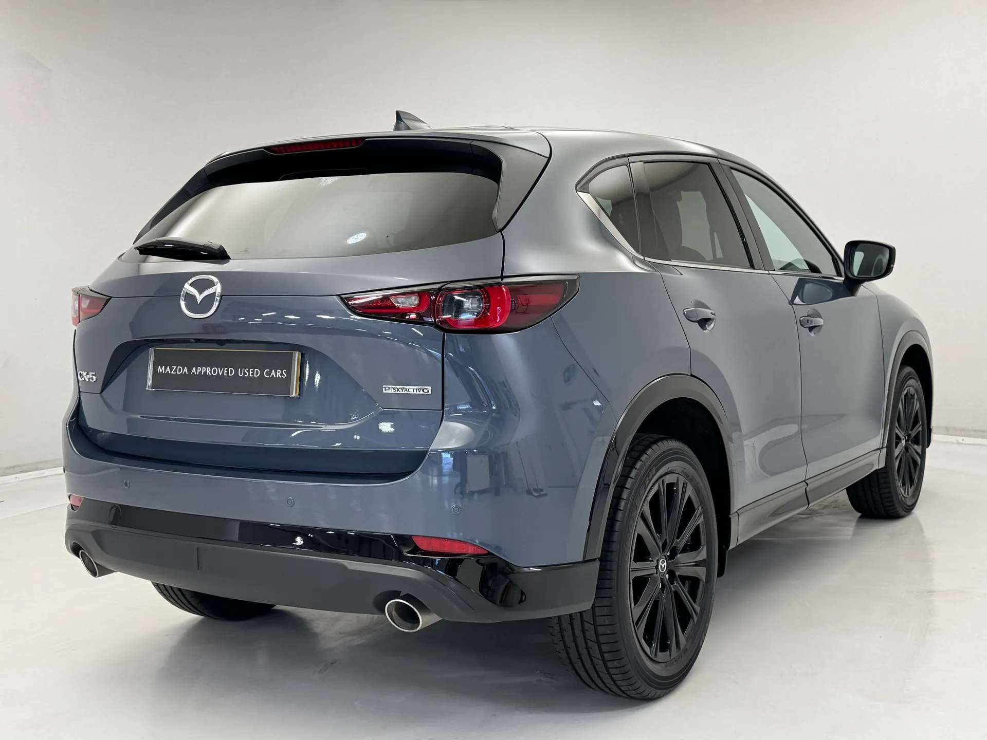 A 2025 MAZDA CX-5 2.0 e-Skyactiv G MHEV Homura 5dr A 2025 MAZDA CX-5 2.0 e-Skyactiv G MHEV Homura 5dr