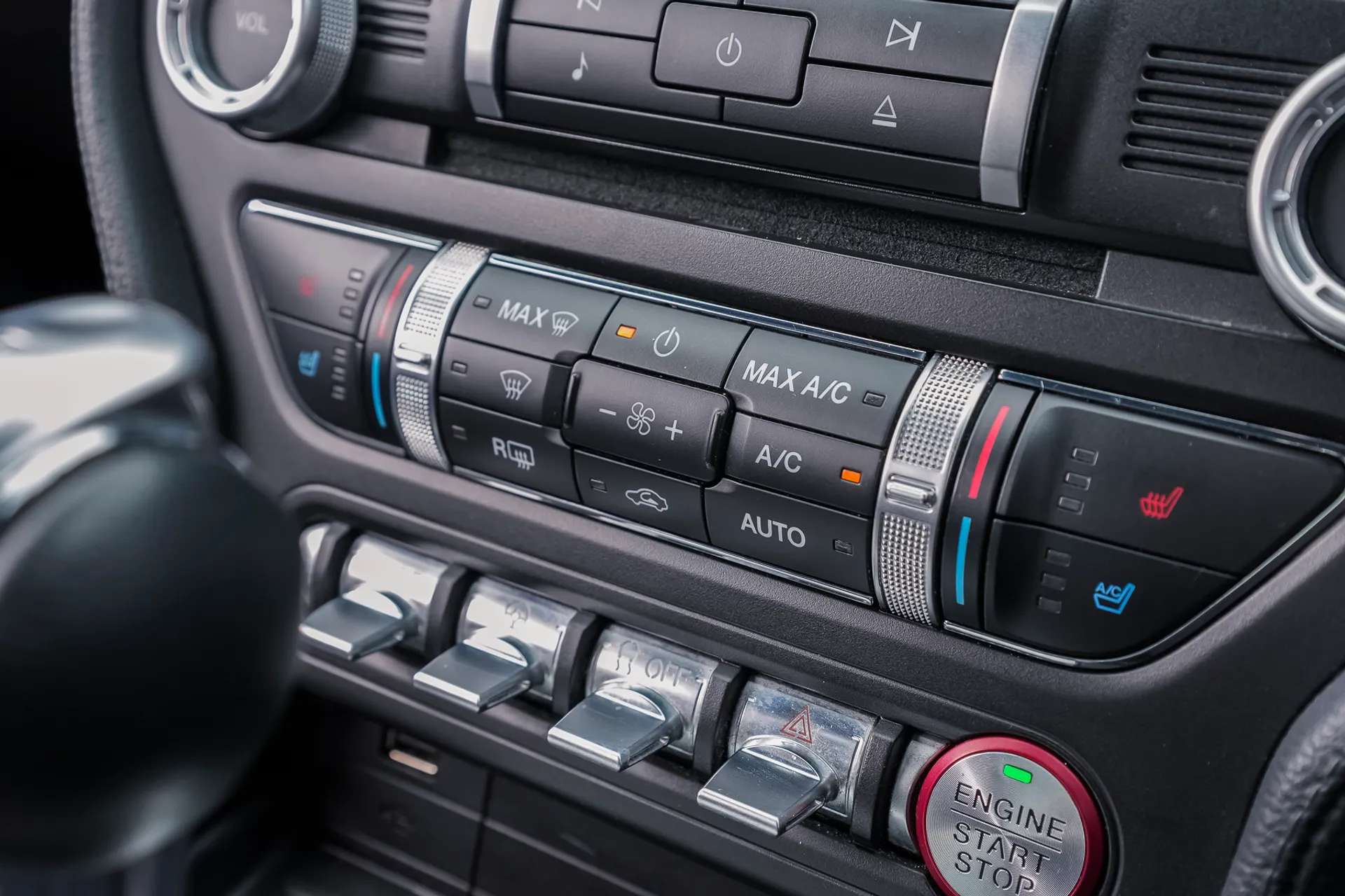 2020 FORD MUSTANG 2020 FORD MUSTANG