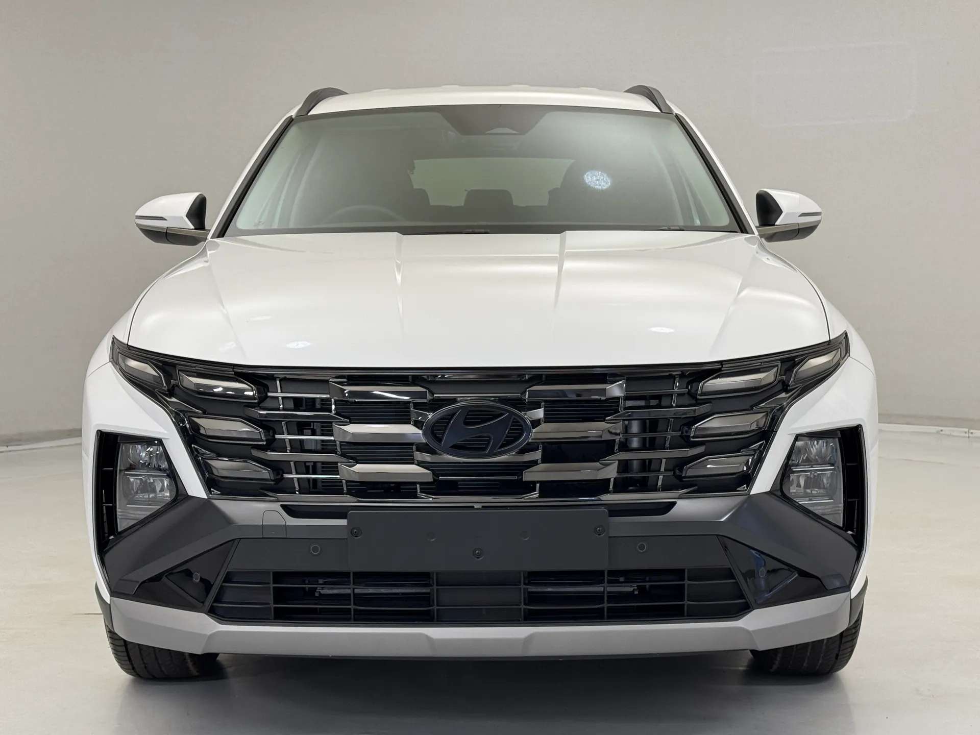 A 2026 HYUNDAI TUCSON 1.6T 239 Hybrid Advance 5dr Auto A 2026 HYUNDAI TUCSON 1.6T 239 Hybrid Advance 5dr Auto