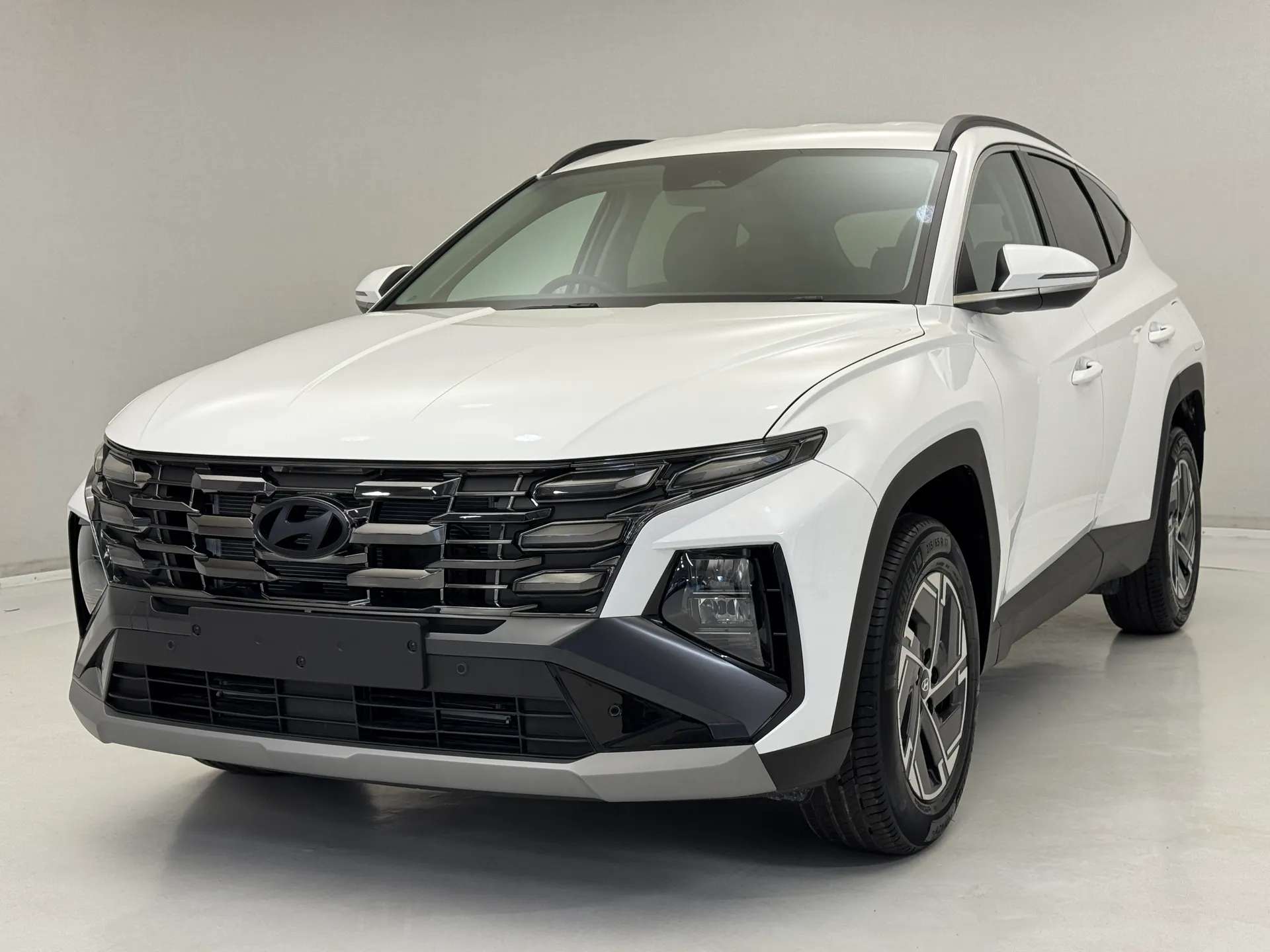 A 2026 HYUNDAI TUCSON 1.6T 239 Hybrid Advance 5dr Auto A 2026 HYUNDAI TUCSON 1.6T 239 Hybrid Advance 5dr Auto