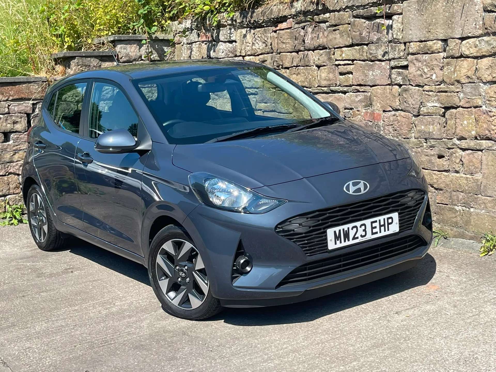 A 2023 HYUNDAI I10 1.2 Advance 5dr Auto âCAMERAâNAVâCARPLAYâ A 2023 HYUNDAI I10 1.2 Advance 5dr Auto âCAMERAâNAVâCARPLAYâ