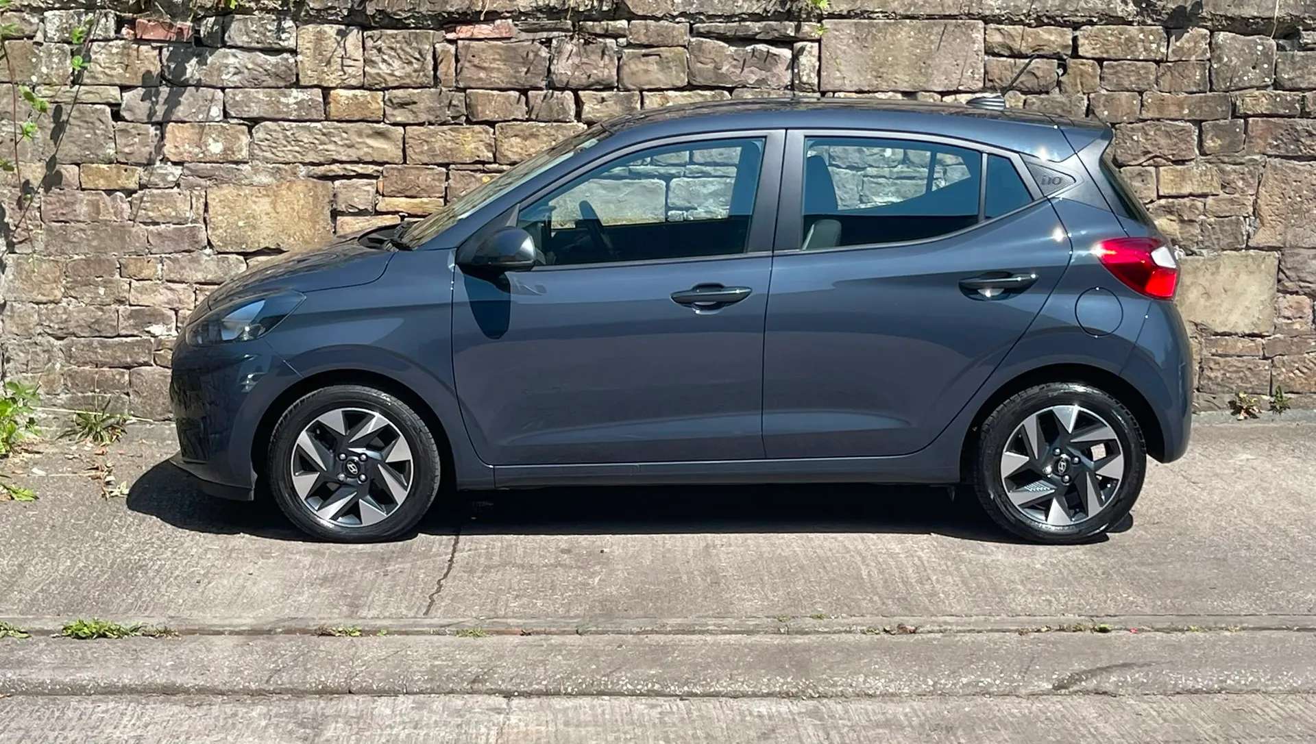 2023 HYUNDAI I10 2023 HYUNDAI I10