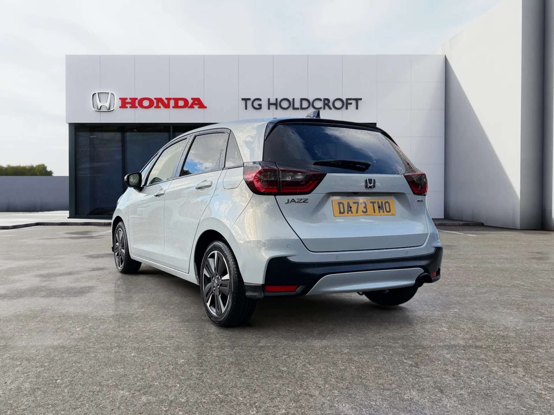 A 2023 HONDA JAZZ 1.5 i-MMD Hybrid Advance 5dr eCVT A 2023 HONDA JAZZ 1.5 i-MMD Hybrid Advance 5dr eCVT