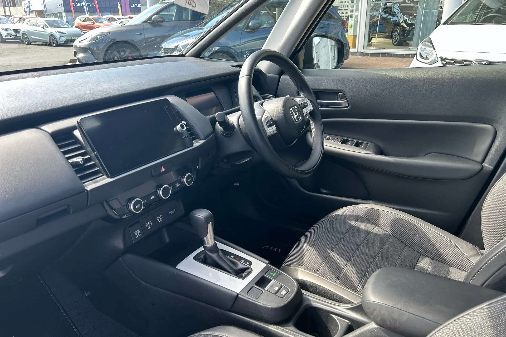 A 2023 HONDA JAZZ 1.5 i-MMD Hybrid Crosstar Advance 5dr eCVT A 2023 HONDA JAZZ 1.5 i-MMD Hybrid Crosstar Advance 5dr eCVT
