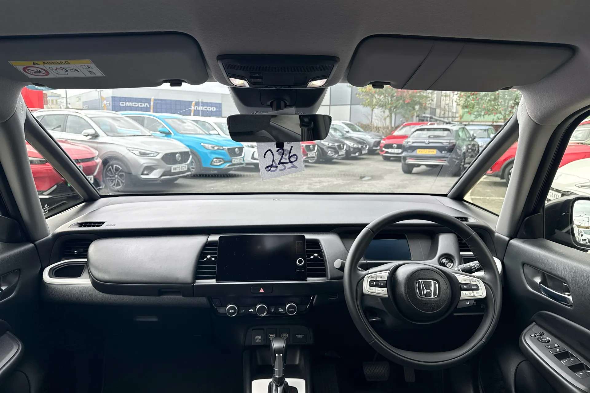 A 2024 HONDA JAZZ 1.5 i-MMD Hybrid Advance 5dr eCVT A 2024 HONDA JAZZ 1.5 i-MMD Hybrid Advance 5dr eCVT