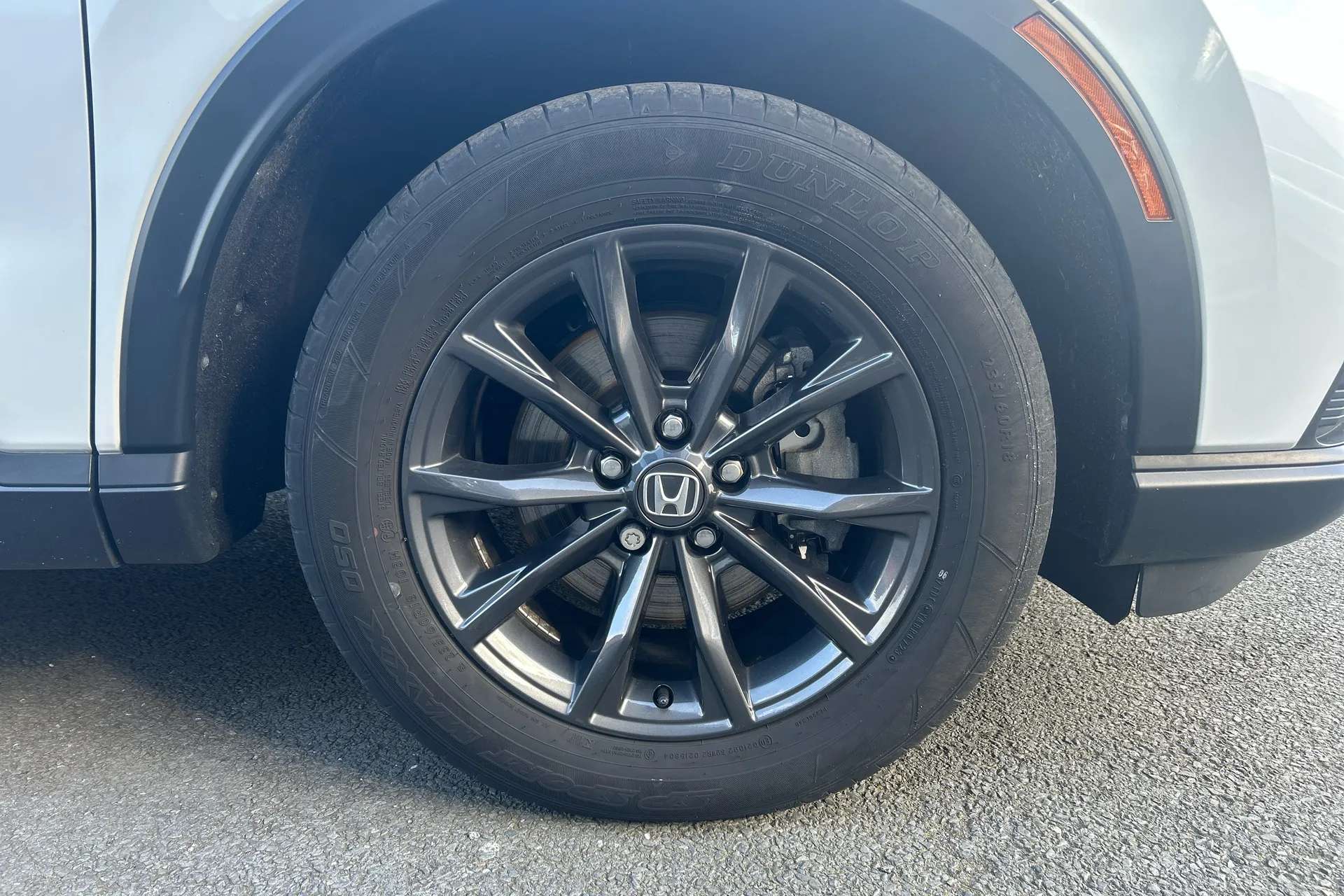 A 2025 HONDA CR-V 2.0 eHEV Advance 5dr eCVT A 2025 HONDA CR-V 2.0 eHEV Advance 5dr eCVT
