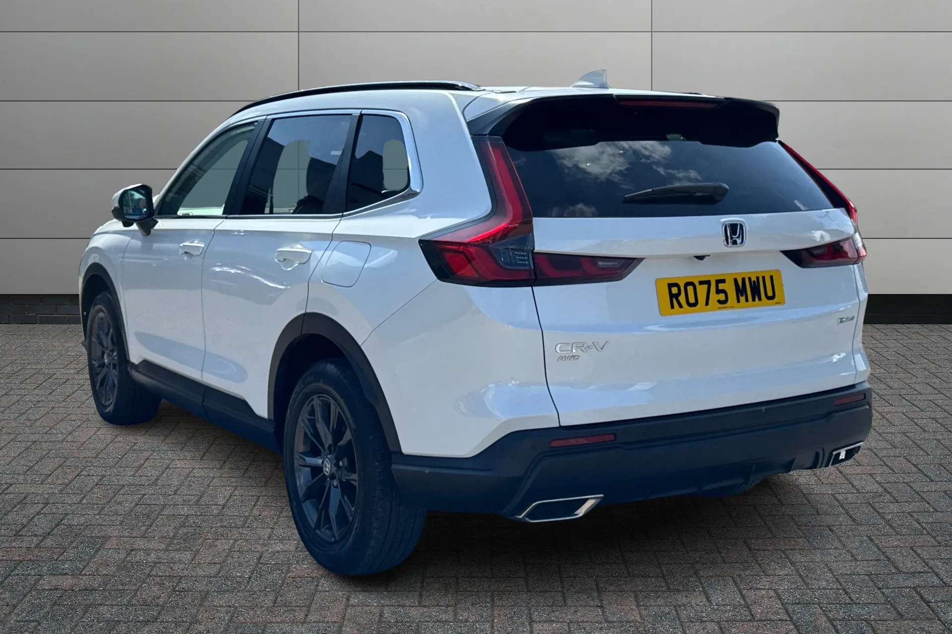 A 2025 HONDA CR-V 2.0 eHEV Advance 5dr eCVT A 2025 HONDA CR-V 2.0 eHEV Advance 5dr eCVT