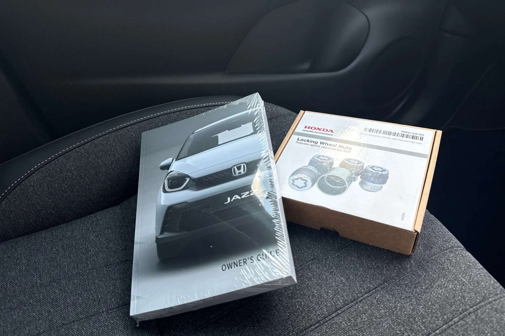 A 2025 HONDA JAZZ 1.5 i-MMD Hybrid Advance 5dr eCVT A 2025 HONDA JAZZ 1.5 i-MMD Hybrid Advance 5dr eCVT
