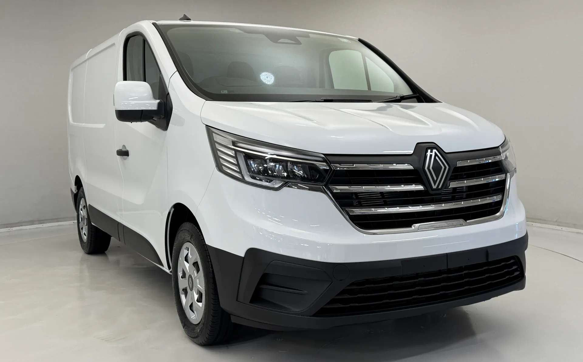 2025 RENAULT TRAFIC 2025 RENAULT TRAFIC