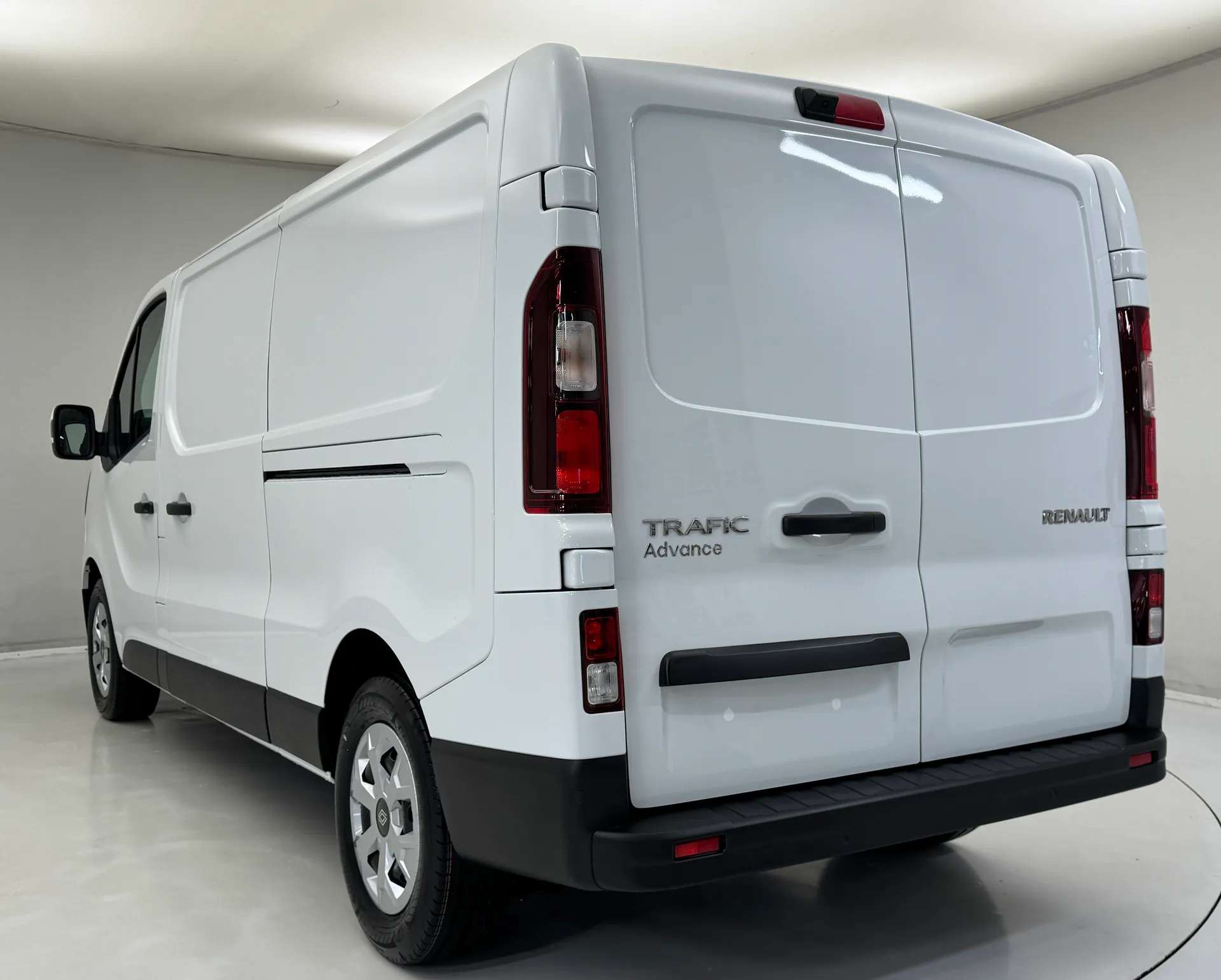 2026 RENAULT TRAFIC 2026 RENAULT TRAFIC