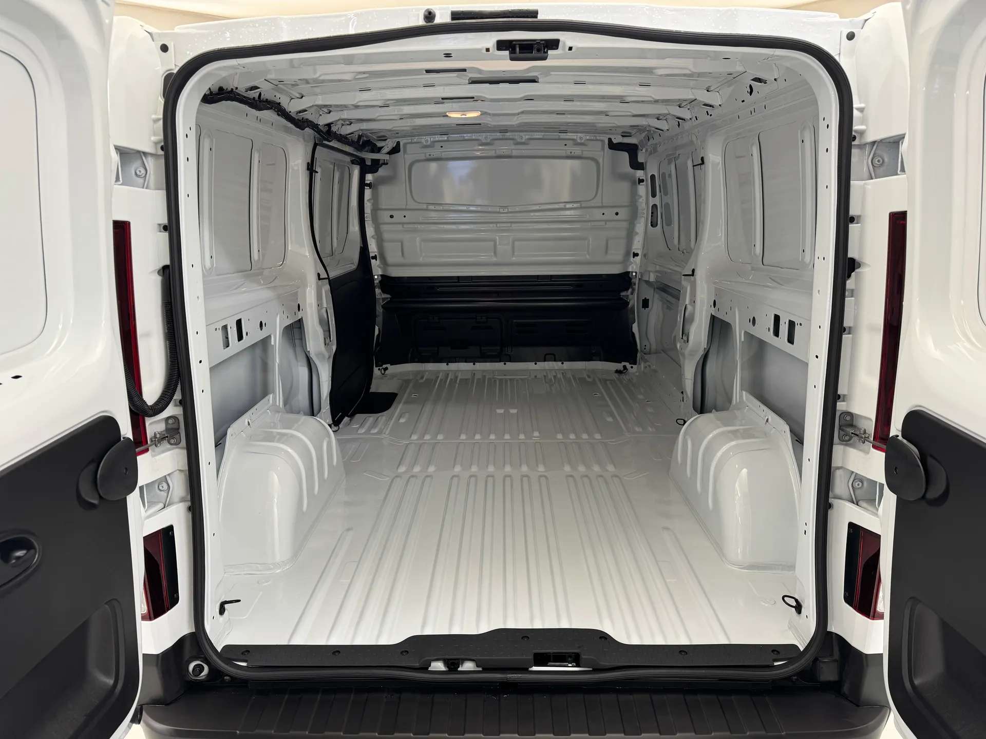 2026 RENAULT TRAFIC 2026 RENAULT TRAFIC