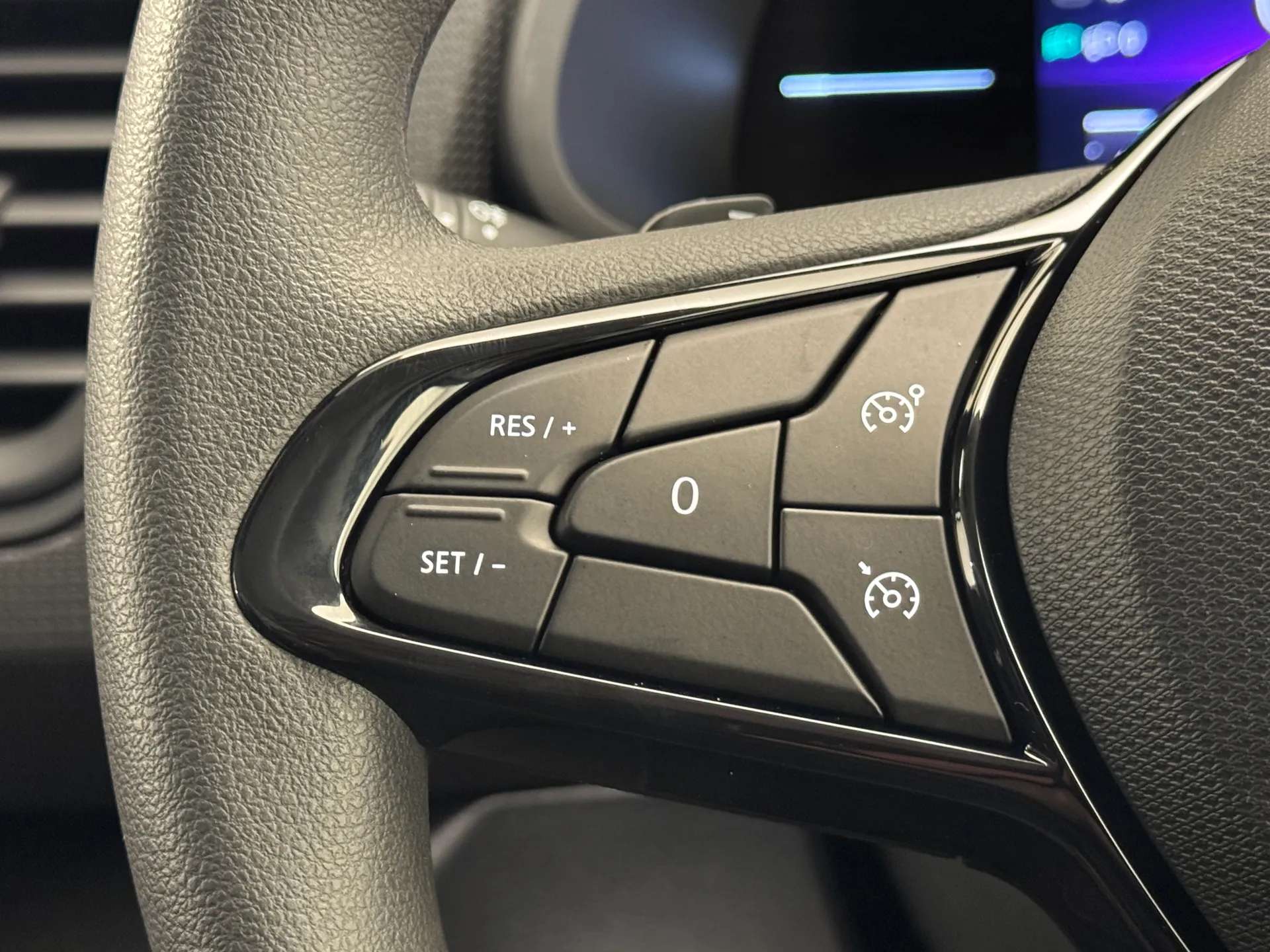 2026 RENAULT TRAFIC 2026 RENAULT TRAFIC