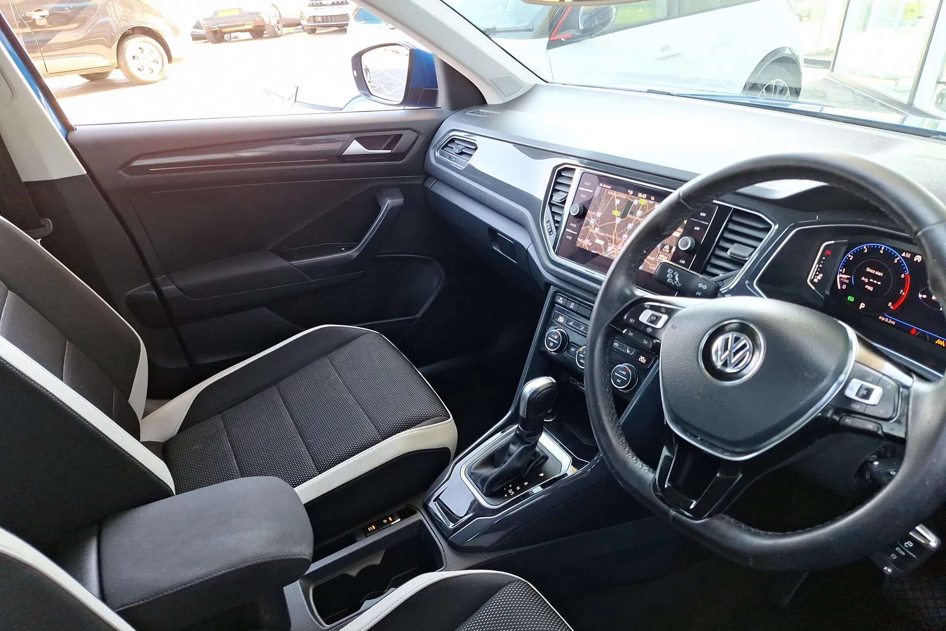 2019 VOLKSWAGEN T-ROC 2019 VOLKSWAGEN T-ROC
