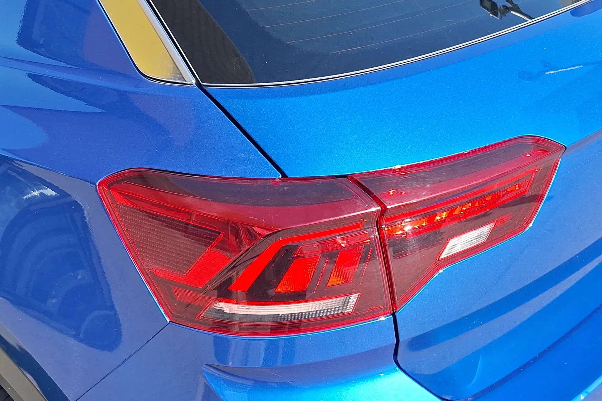 2019 VOLKSWAGEN T-ROC 2019 VOLKSWAGEN T-ROC