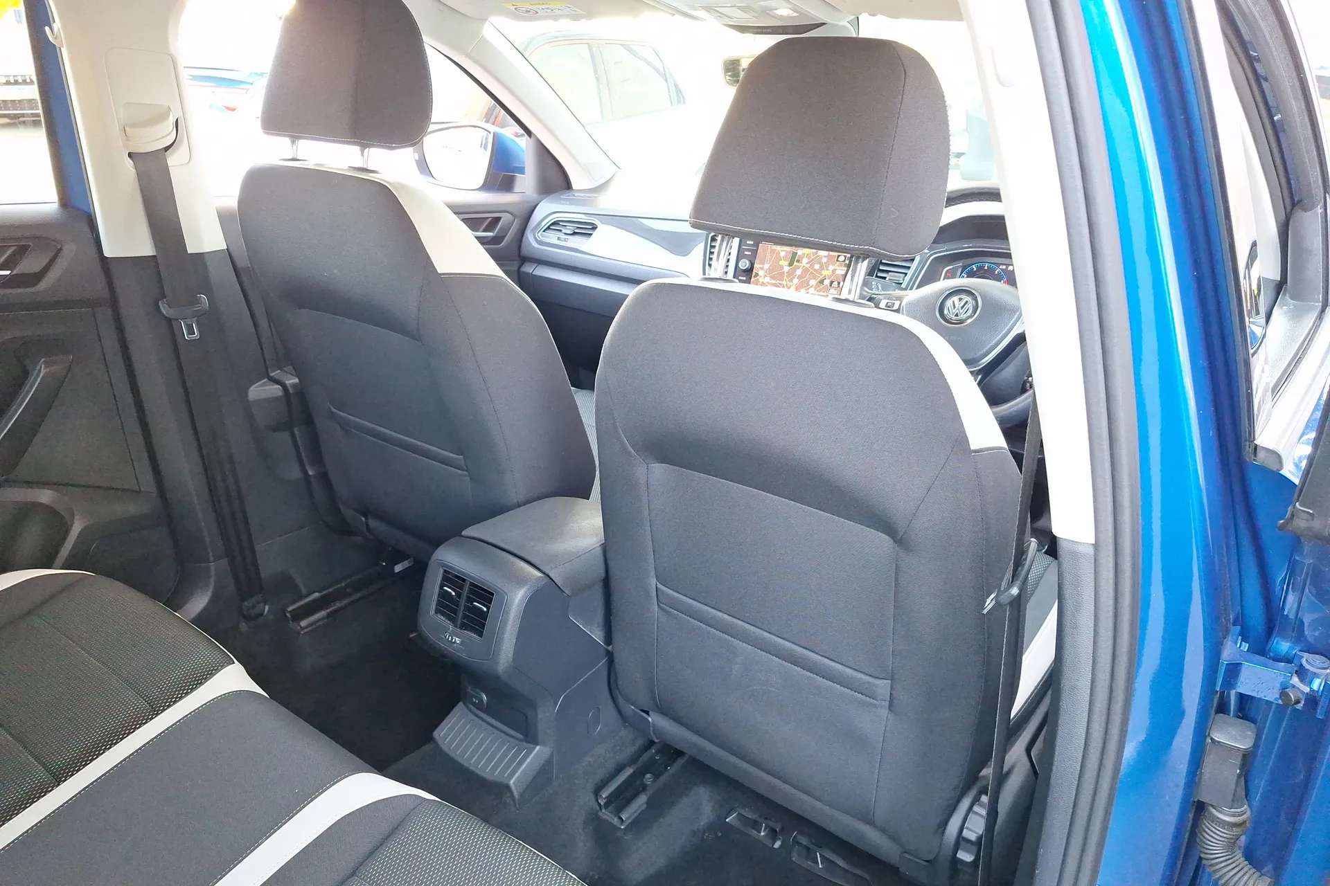 2019 VOLKSWAGEN T-ROC 2019 VOLKSWAGEN T-ROC