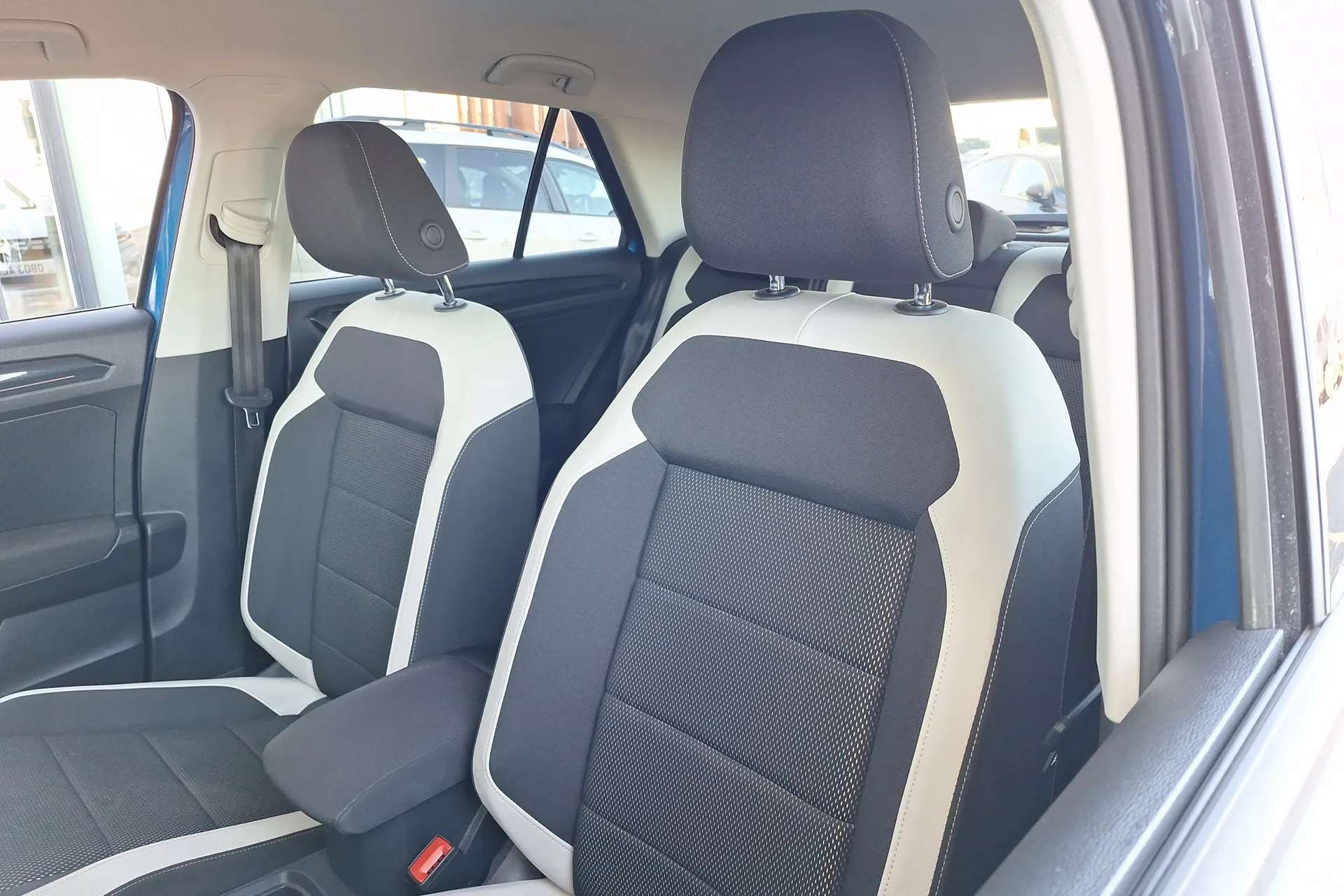 2019 VOLKSWAGEN T-ROC 2019 VOLKSWAGEN T-ROC