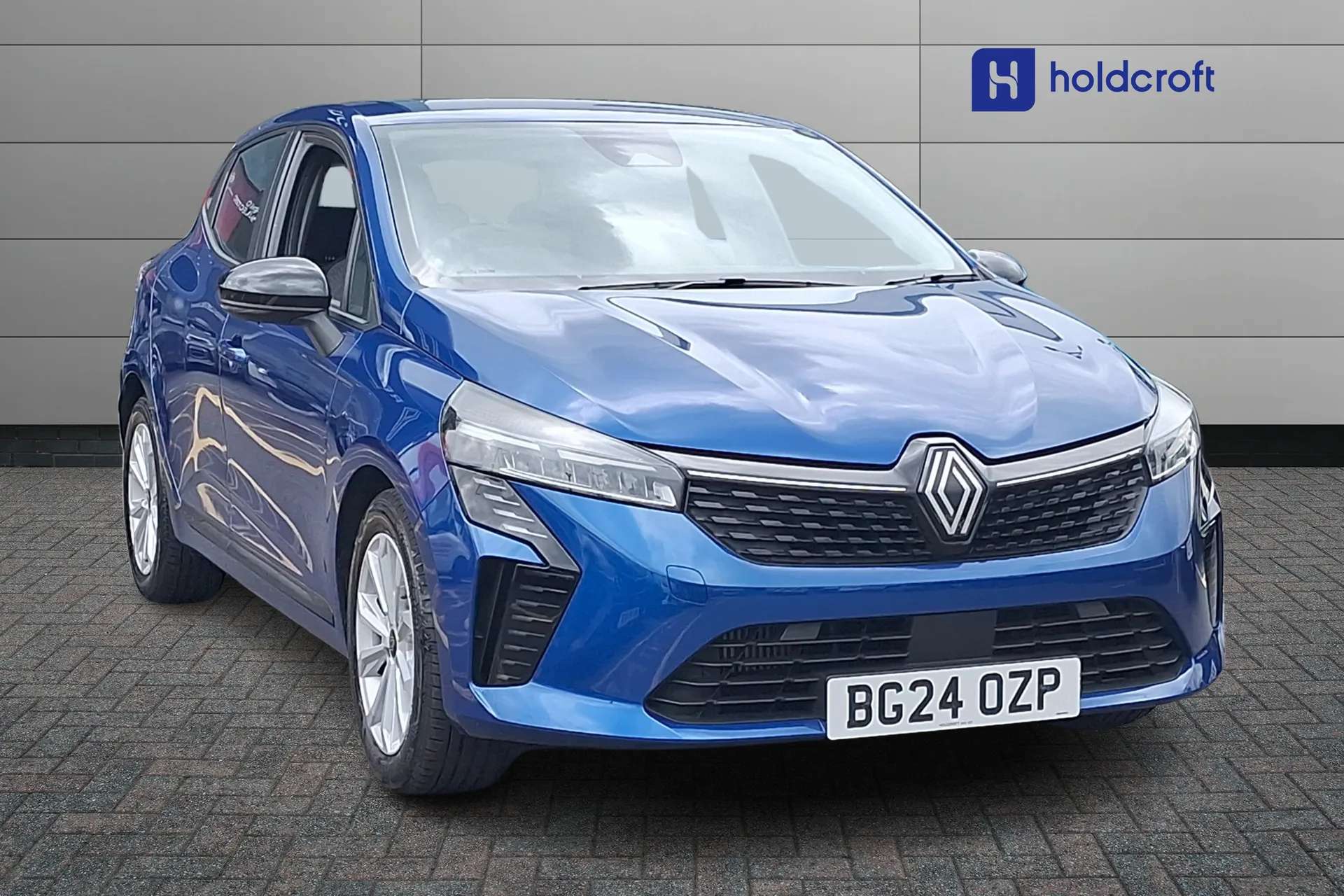 A 2024 RENAULT CLIO 1.0 TCe 90 Evolution 5dr A 2024 RENAULT CLIO 1.0 TCe 90 Evolution 5dr