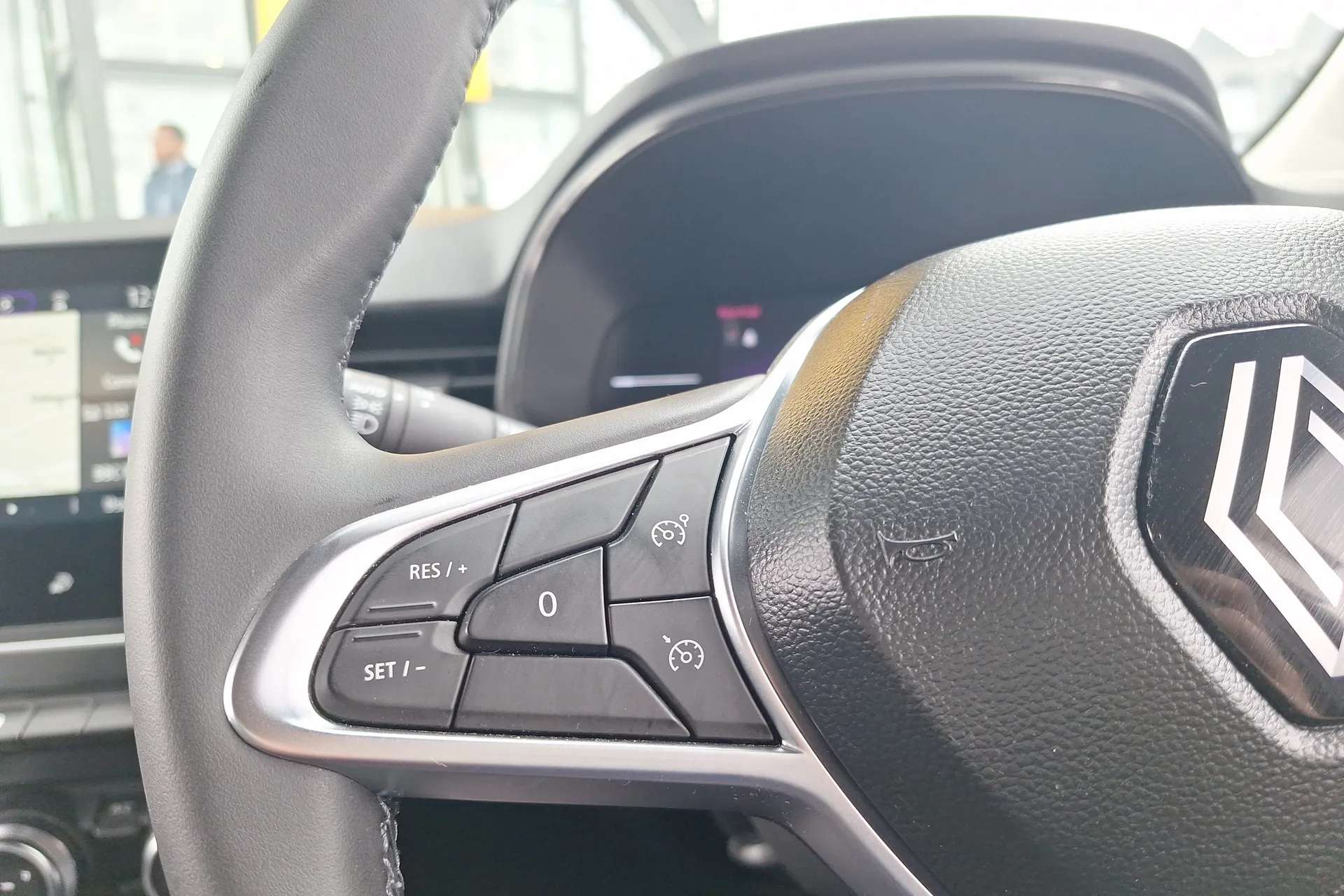 2024 RENAULT CLIO 2024 RENAULT CLIO