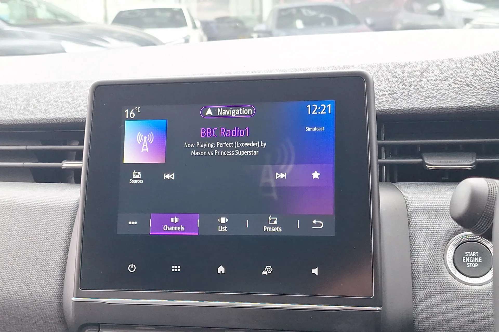 2024 RENAULT CLIO 2024 RENAULT CLIO