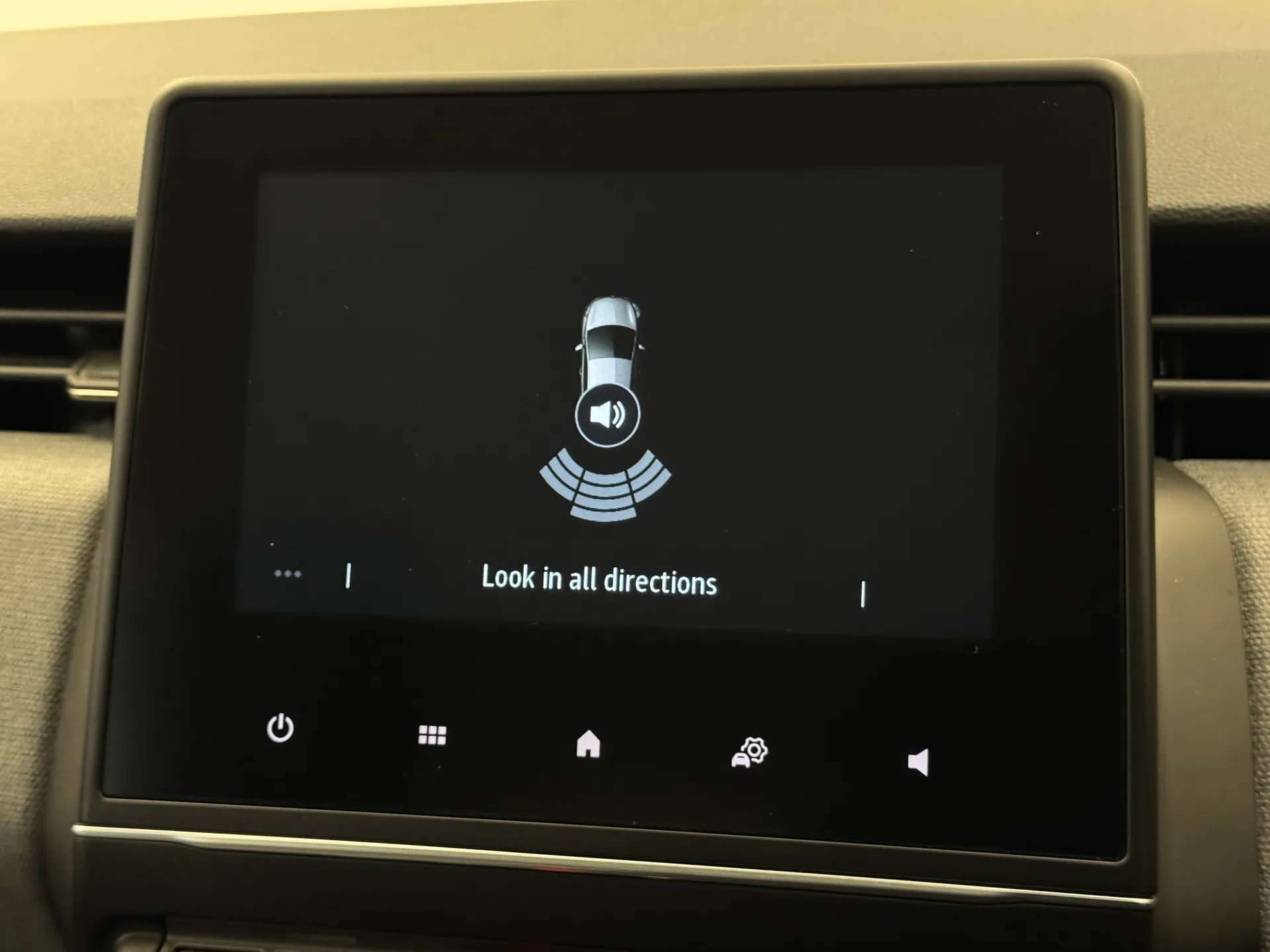 2024 RENAULT CLIO 2024 RENAULT CLIO