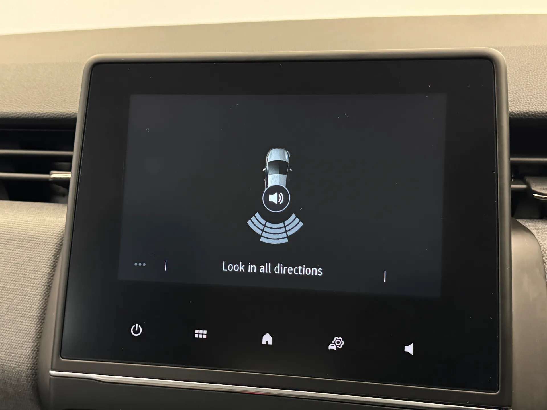 2024 RENAULT CLIO 2024 RENAULT CLIO