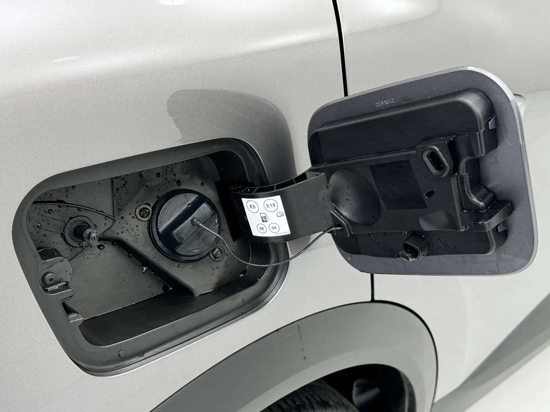 2022 RENAULT CAPTUR 2022 RENAULT CAPTUR