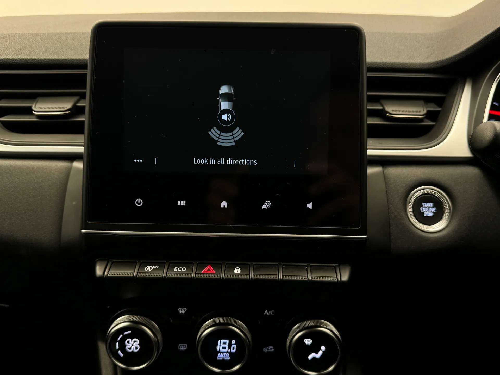 2022 RENAULT CAPTUR 2022 RENAULT CAPTUR