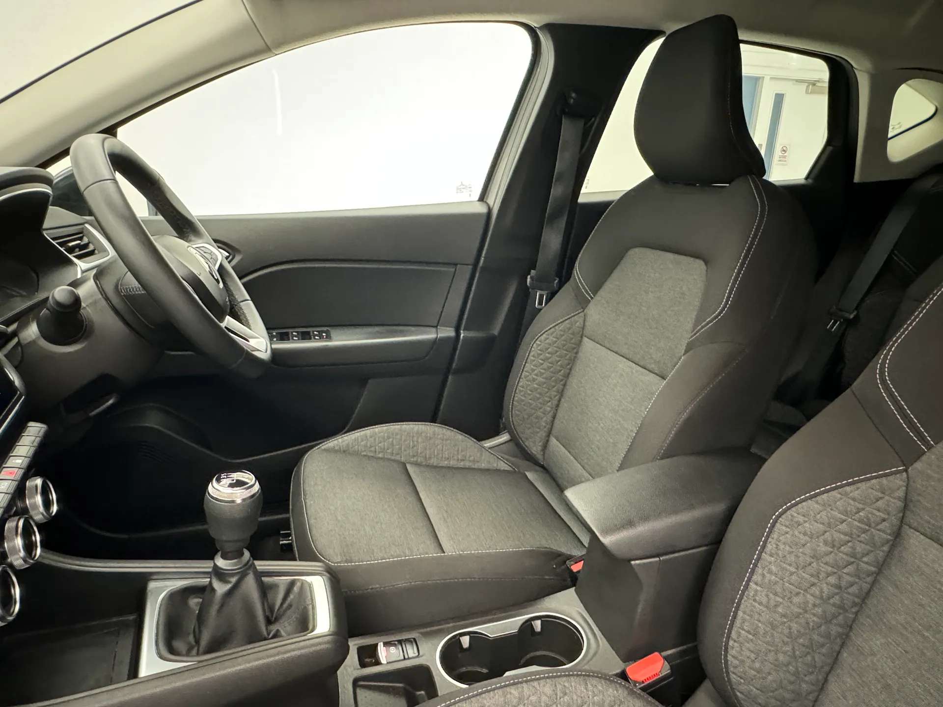2022 RENAULT CAPTUR 2022 RENAULT CAPTUR