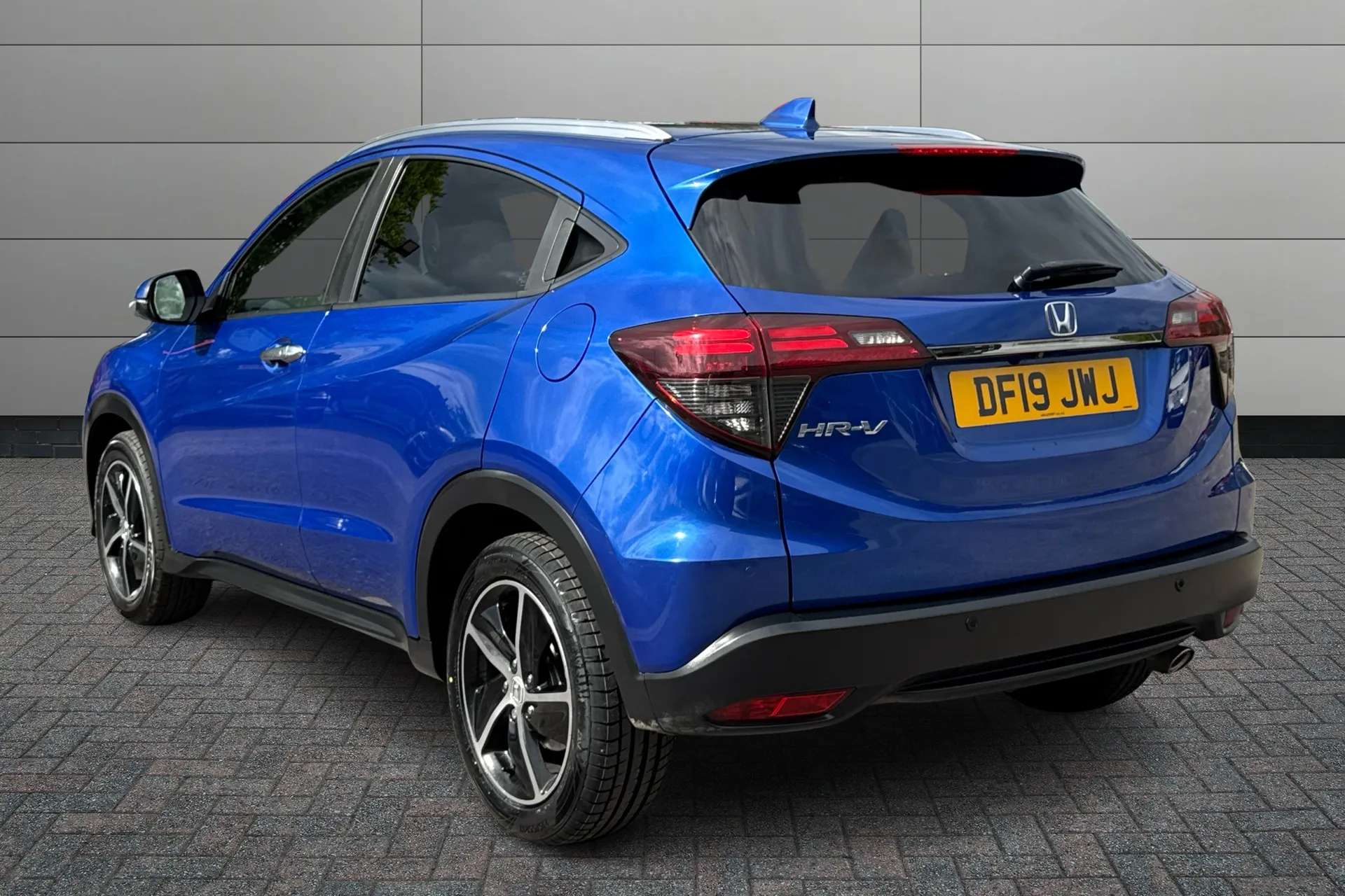 A 2019 HONDA HR-V 1.5 i-VTEC EX 5dr A 2019 HONDA HR-V 1.5 i-VTEC EX 5dr