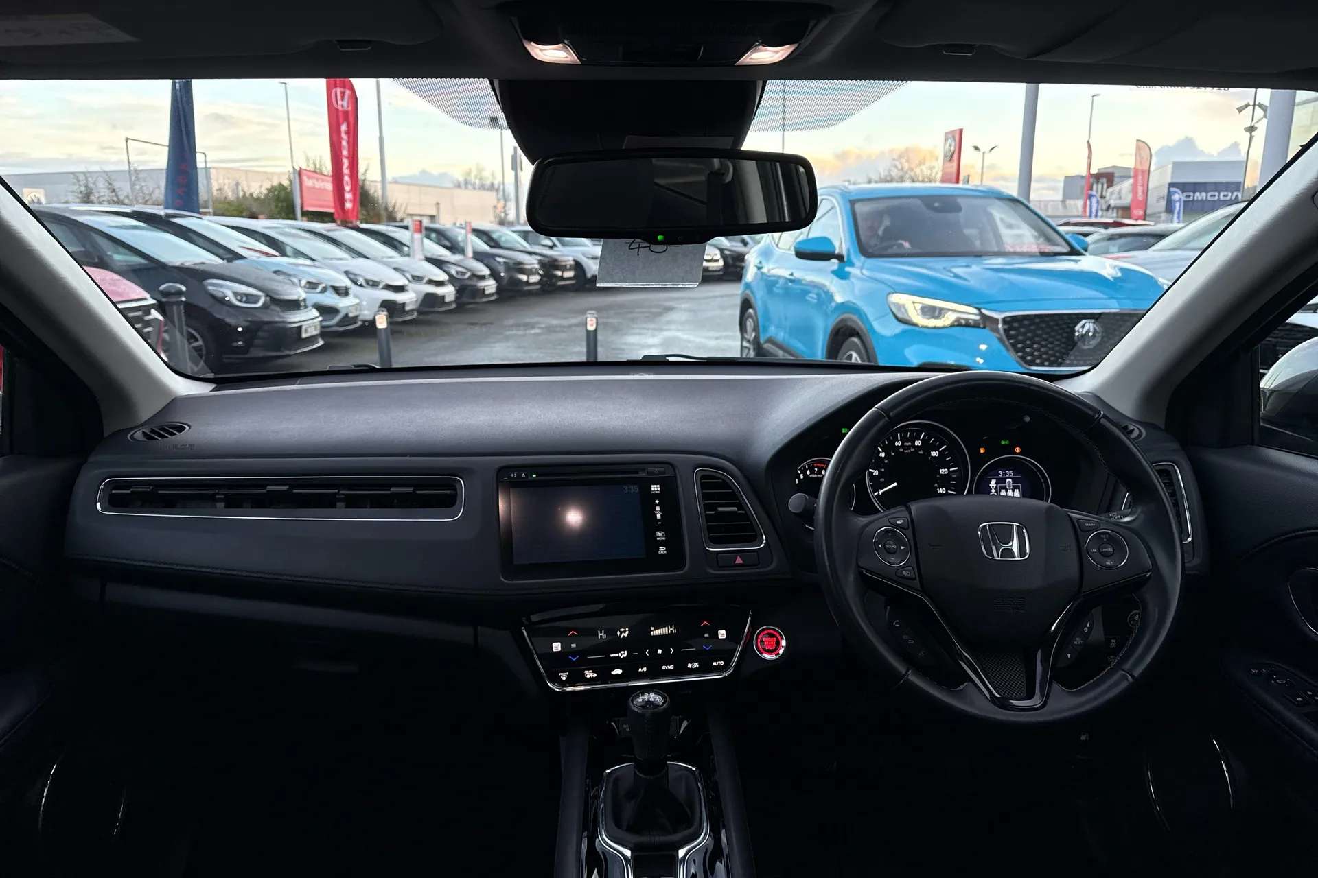 A 2020 HONDA HR-V 1.5 i-VTEC EX 5dr A 2020 HONDA HR-V 1.5 i-VTEC EX 5dr