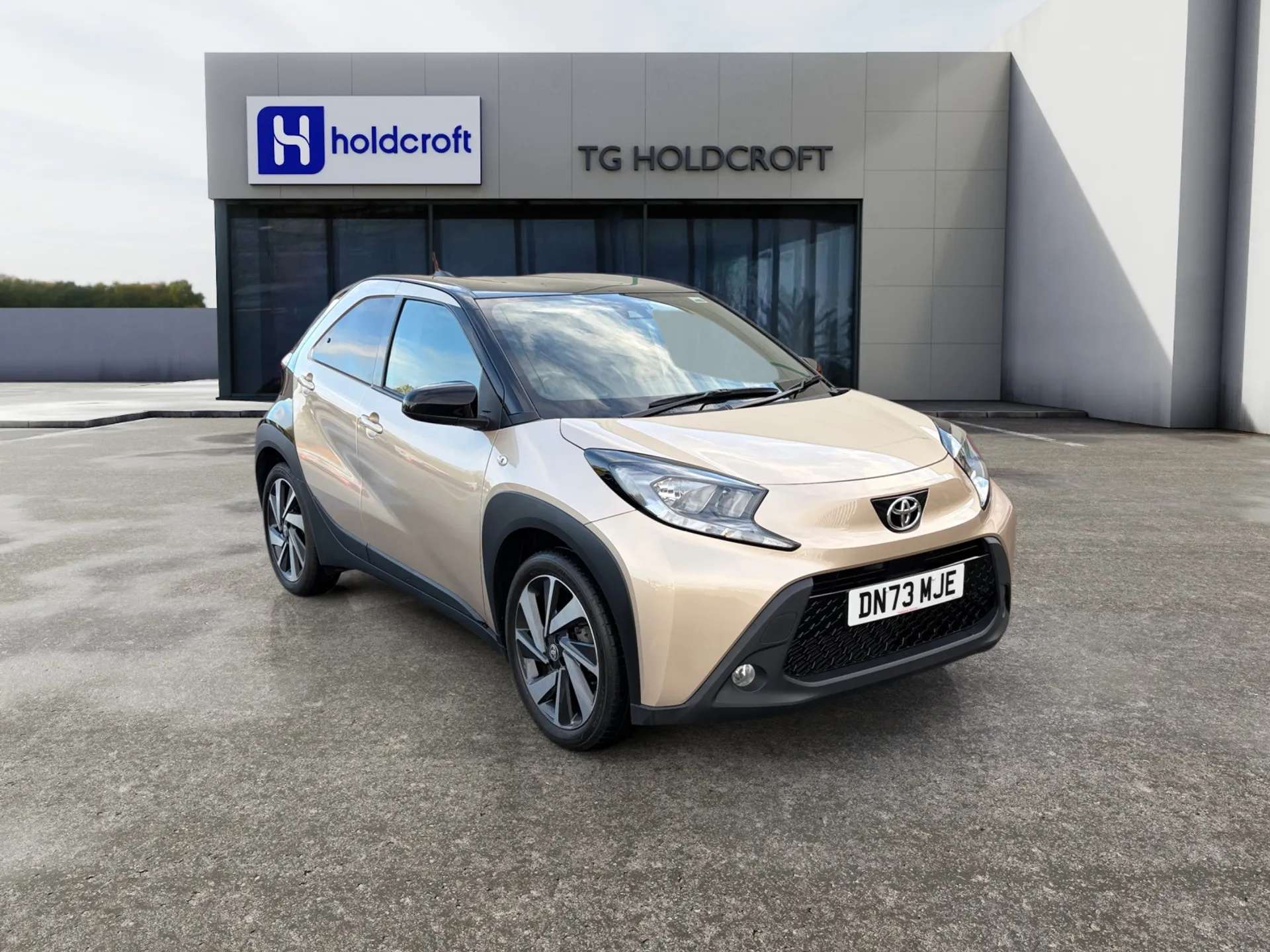 A 2023 TOYOTA AYGO X 1.0 VVT-i Edge 5dr A 2023 TOYOTA AYGO X 1.0 VVT-i Edge 5dr