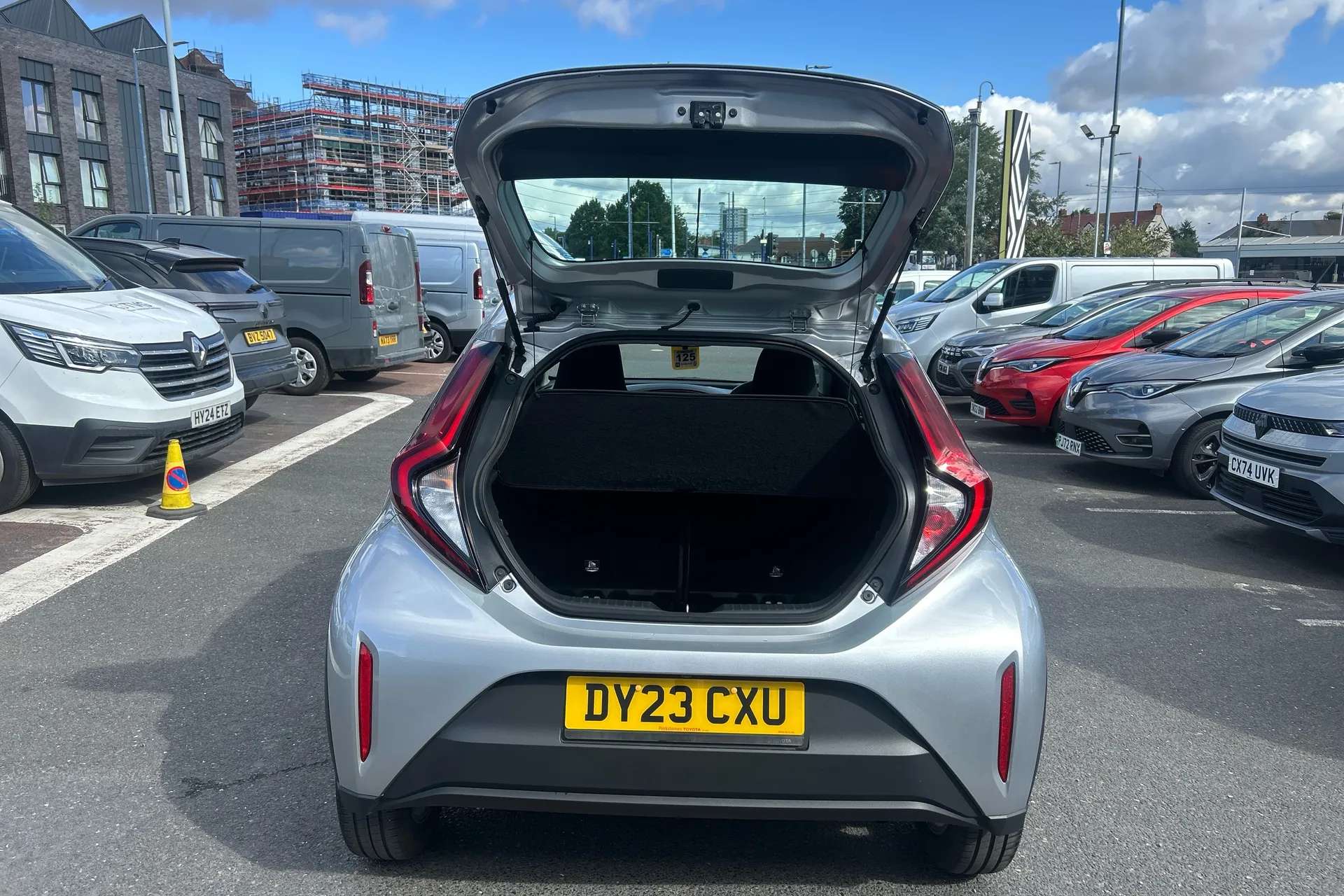 2023 TOYOTA AYGO X 2023 TOYOTA AYGO X